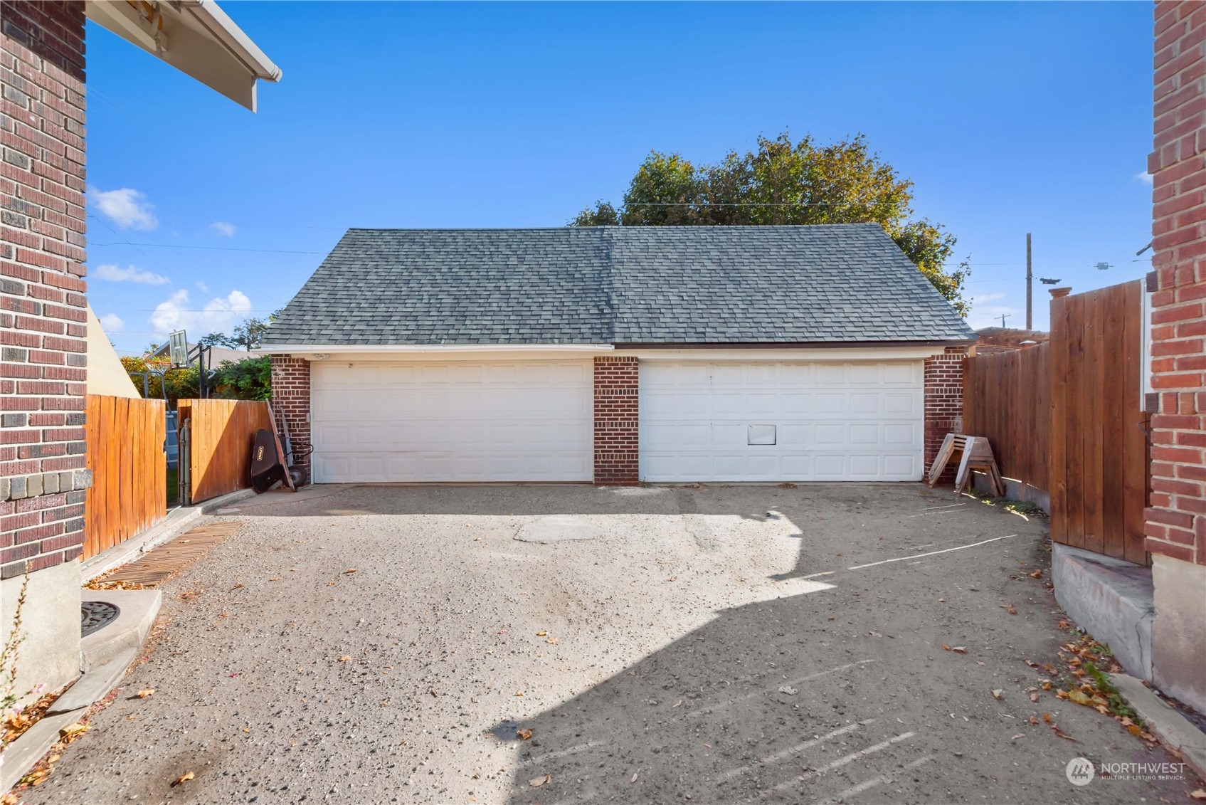 921 Highland Drive