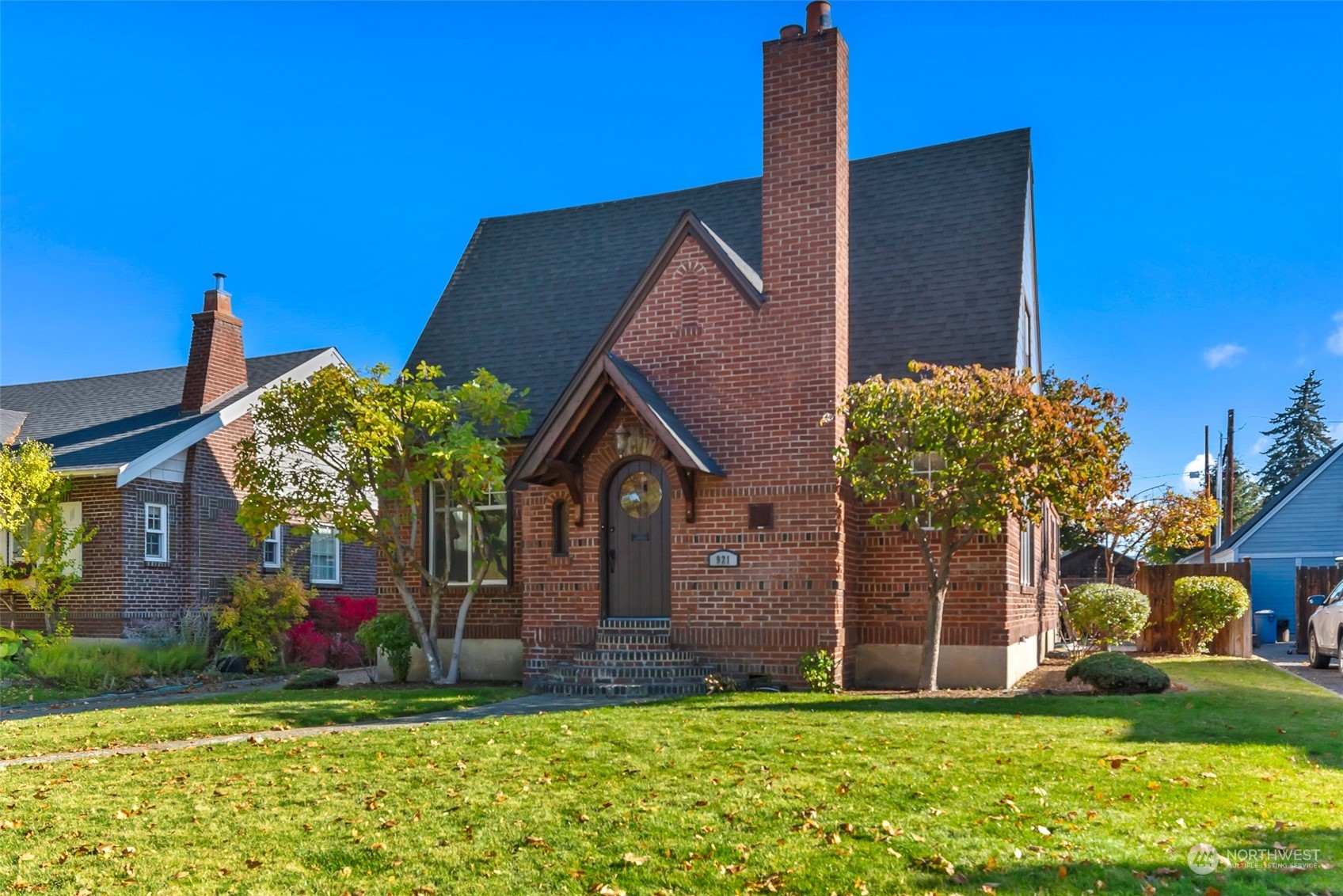 921 Highland Drive