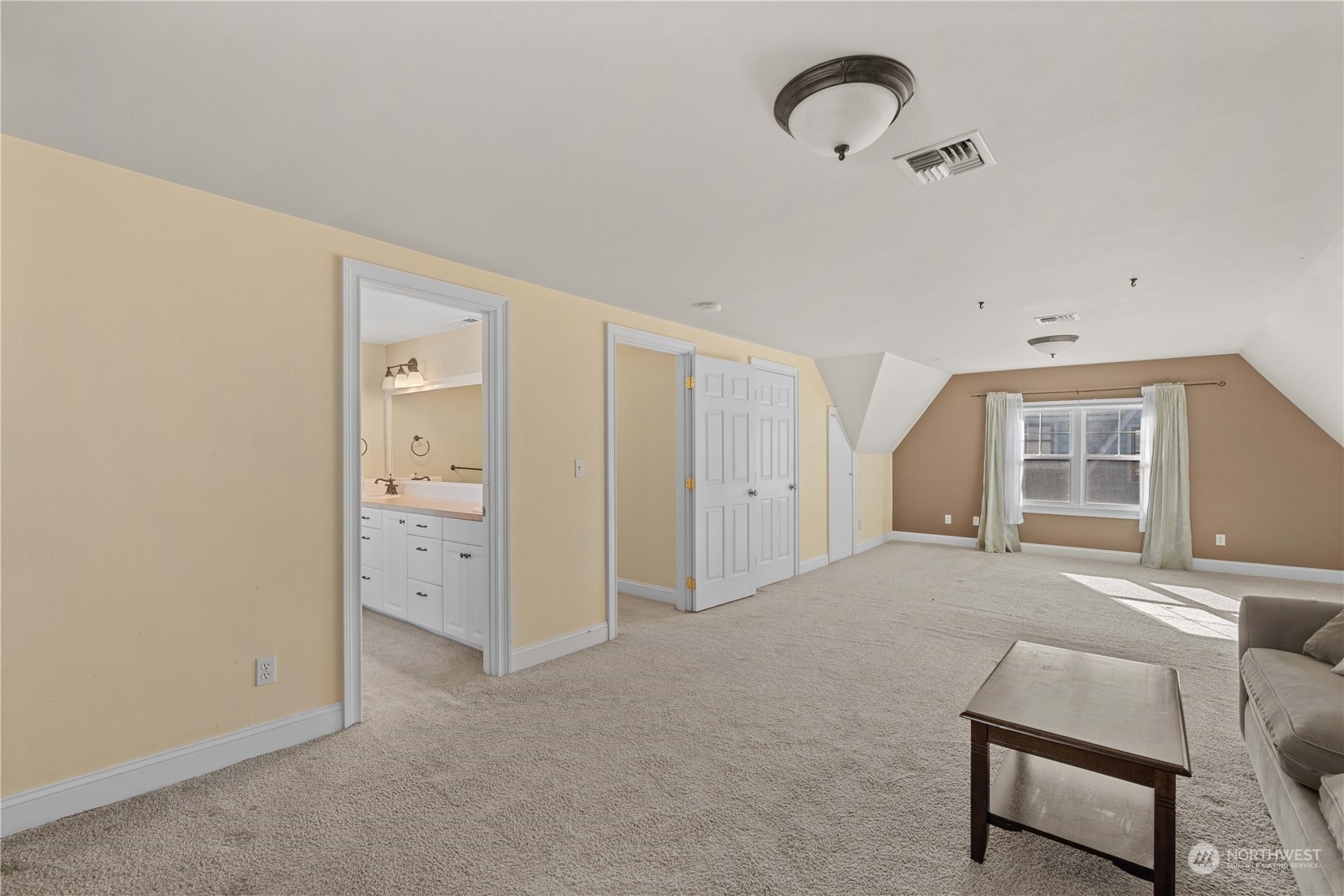 921 Highland Drive