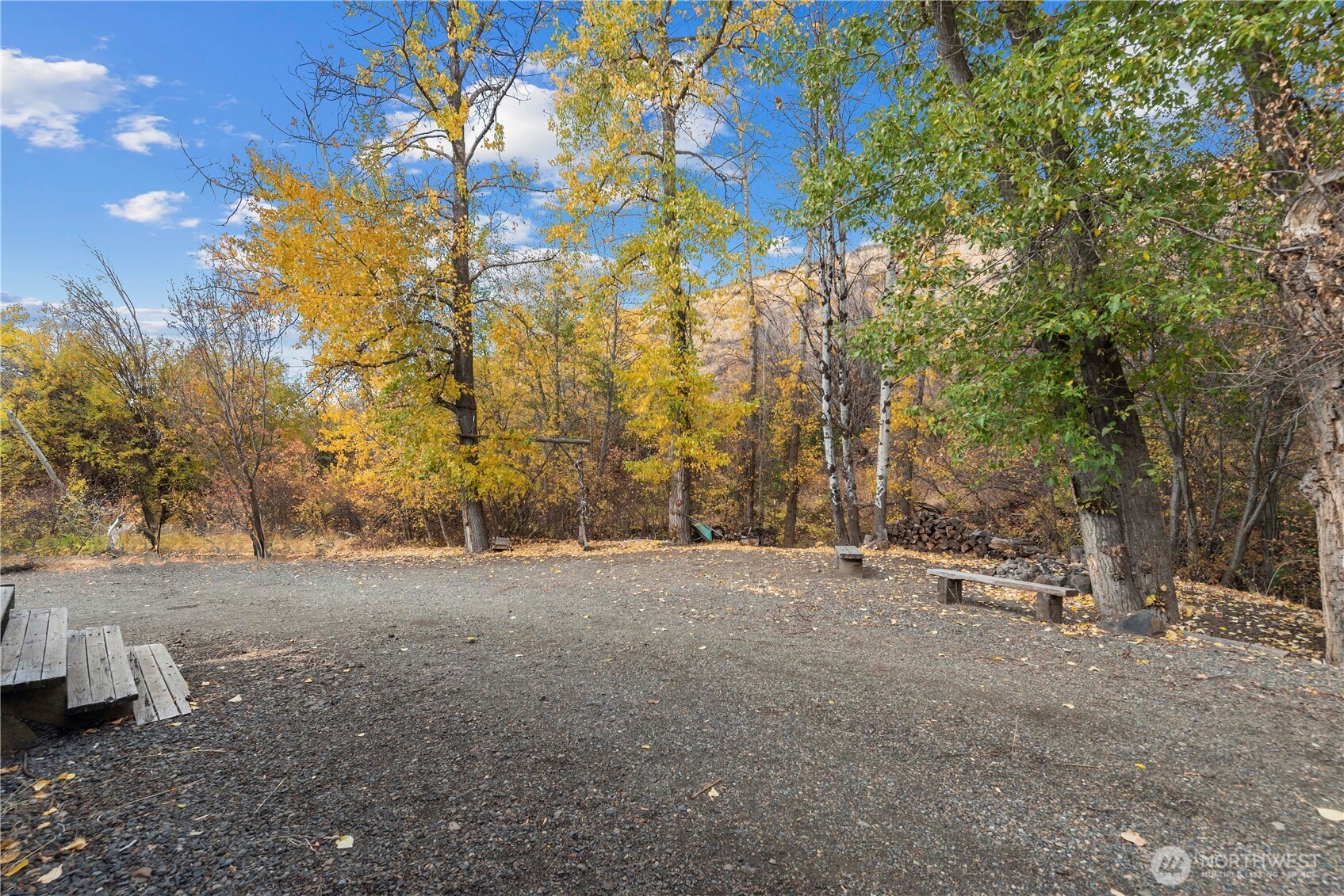 9391 Robbins Road