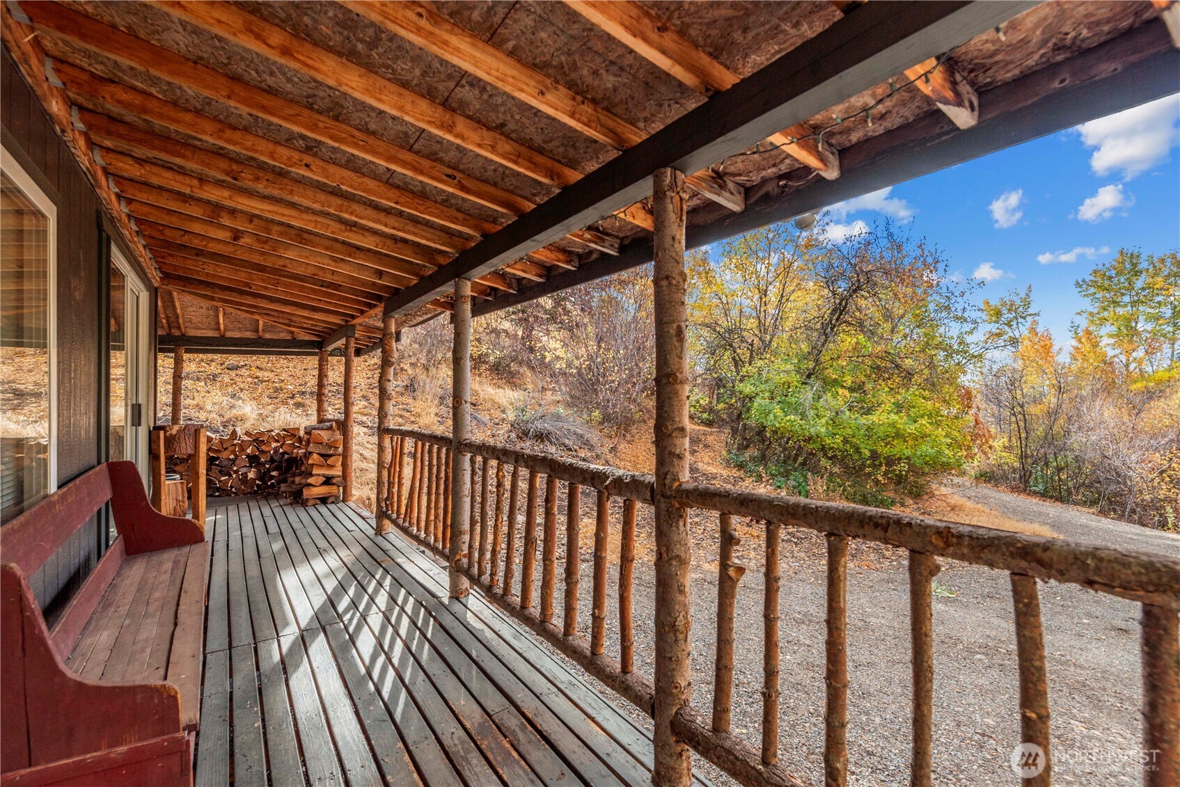 9391 Robbins Road