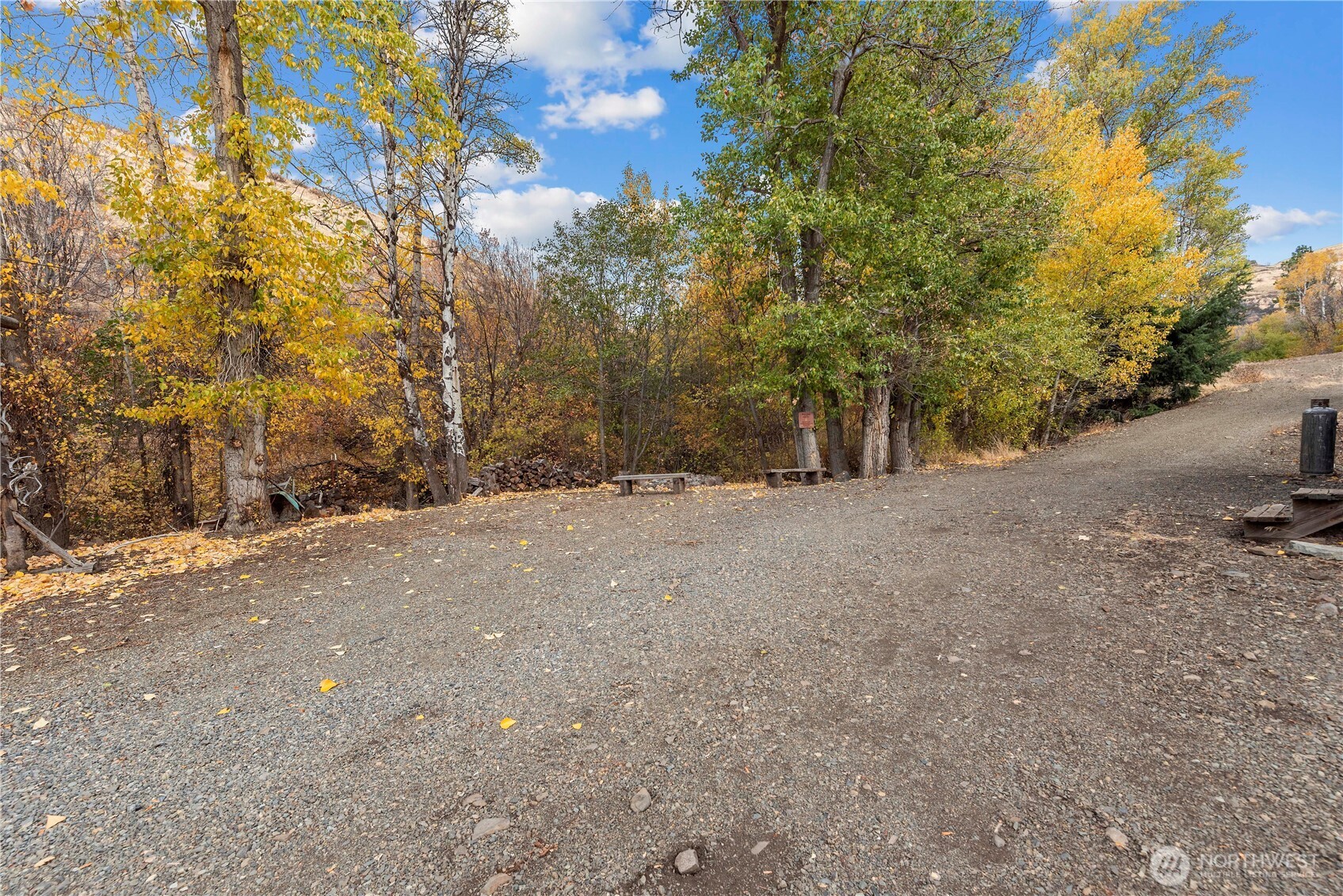 9391 Robbins Road