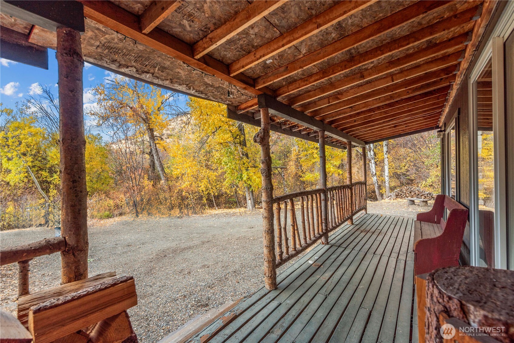 9391 Robbins Road