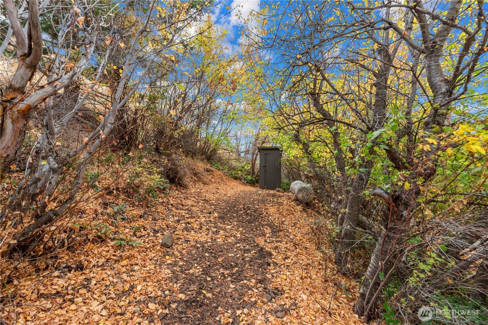 9391 Robbins Road