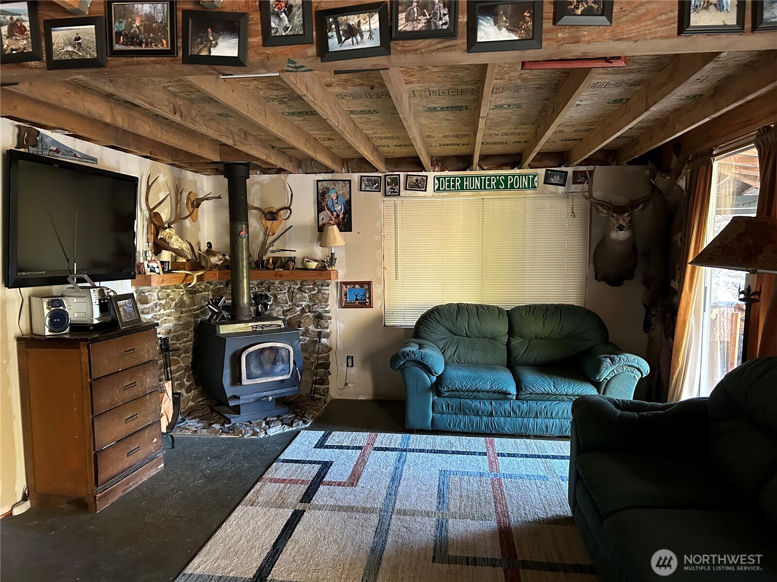 9391 Robbins Road