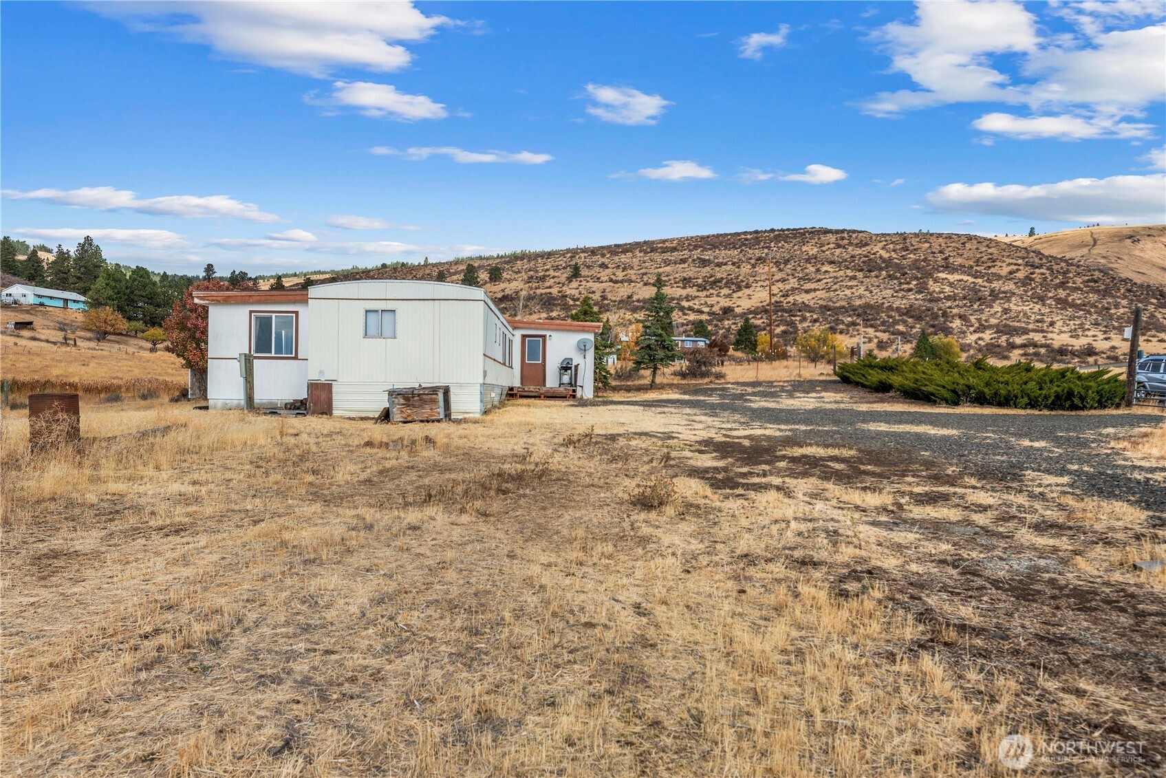 8820 Robbins Road