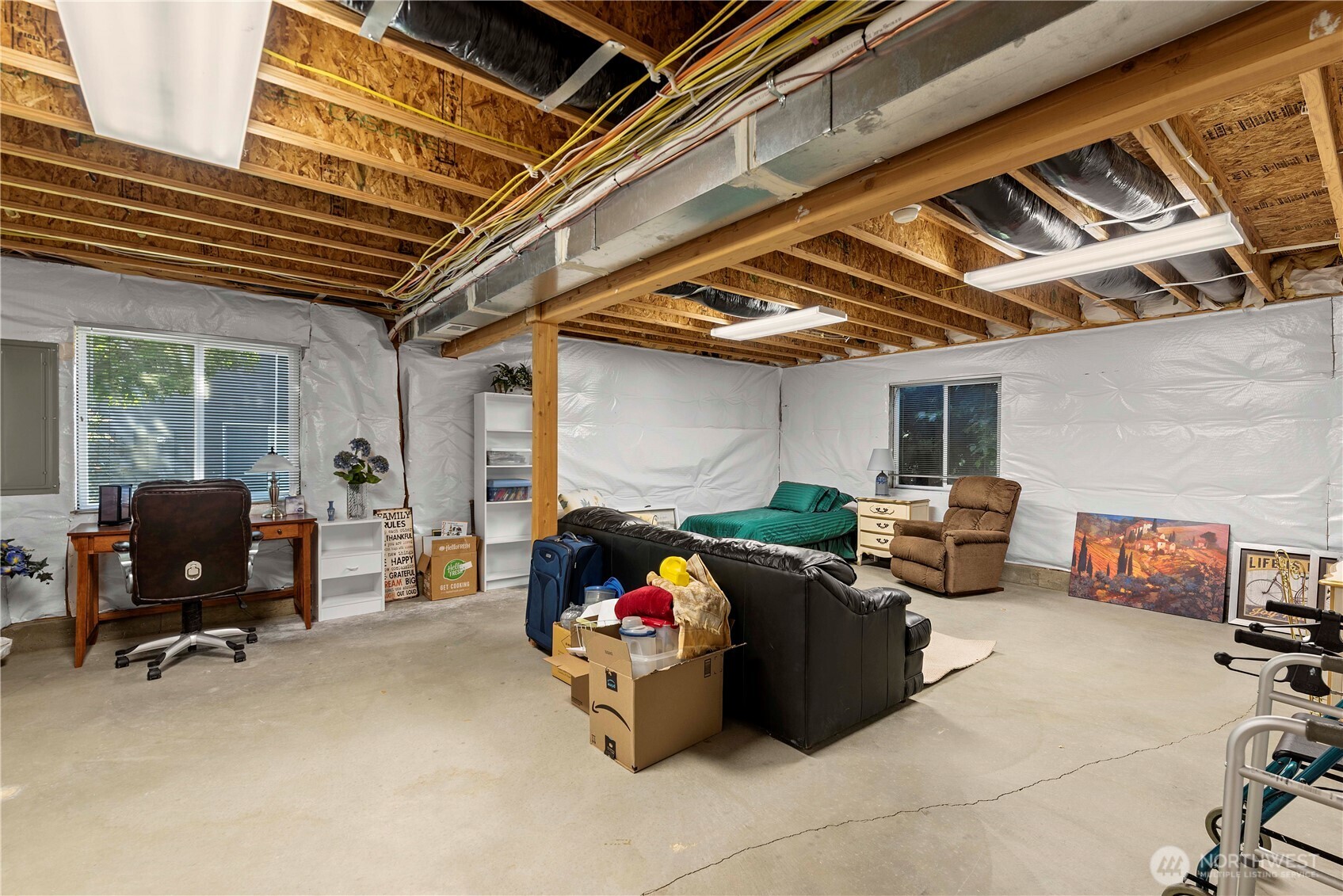 1552 Huntwood Lane