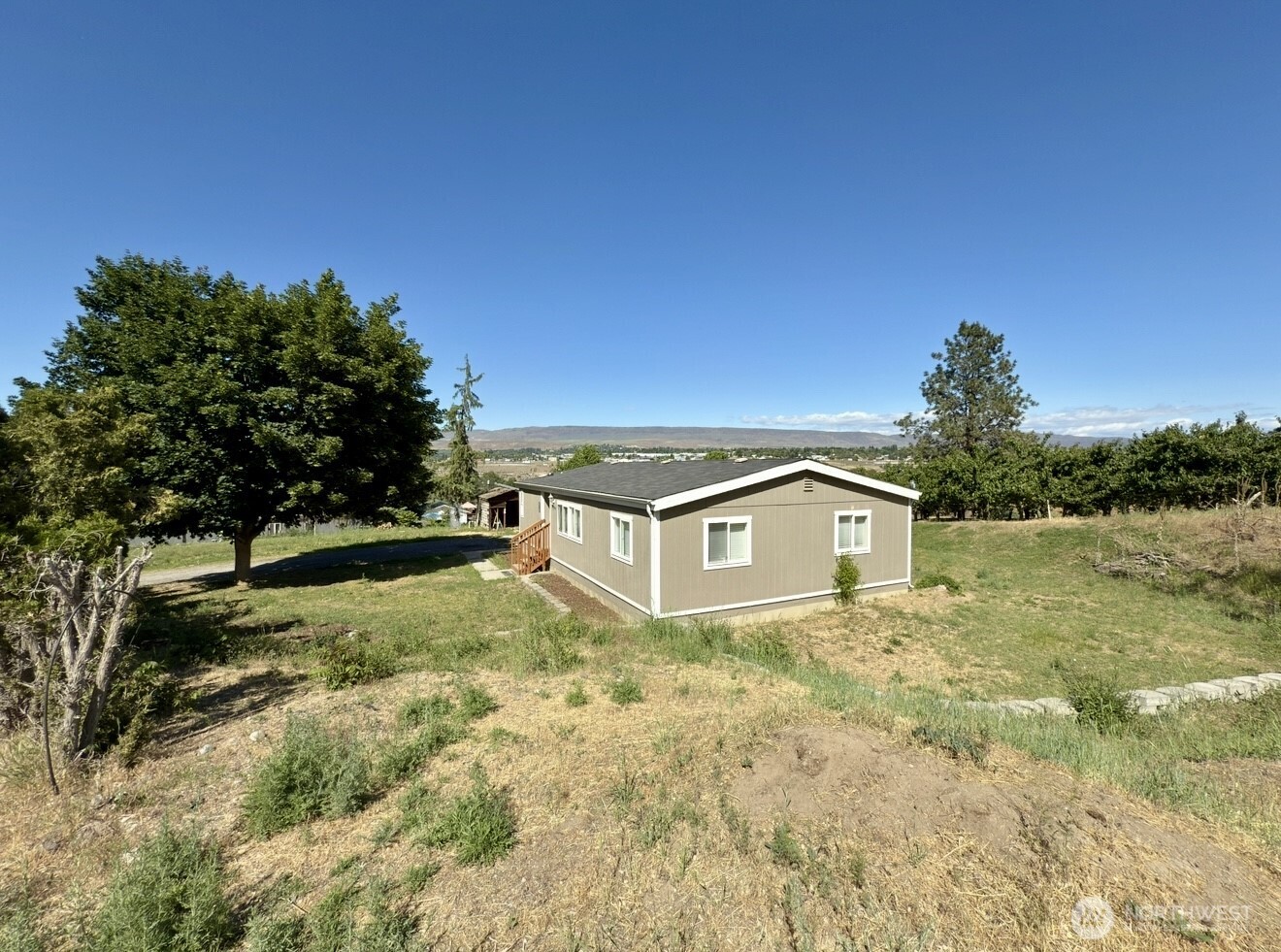 147 Carlson Loop