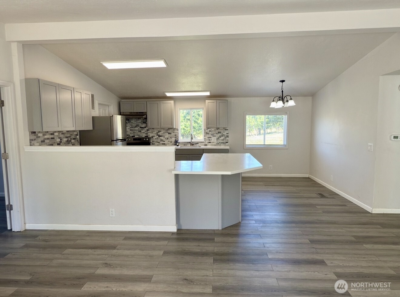 147 Carlson Loop