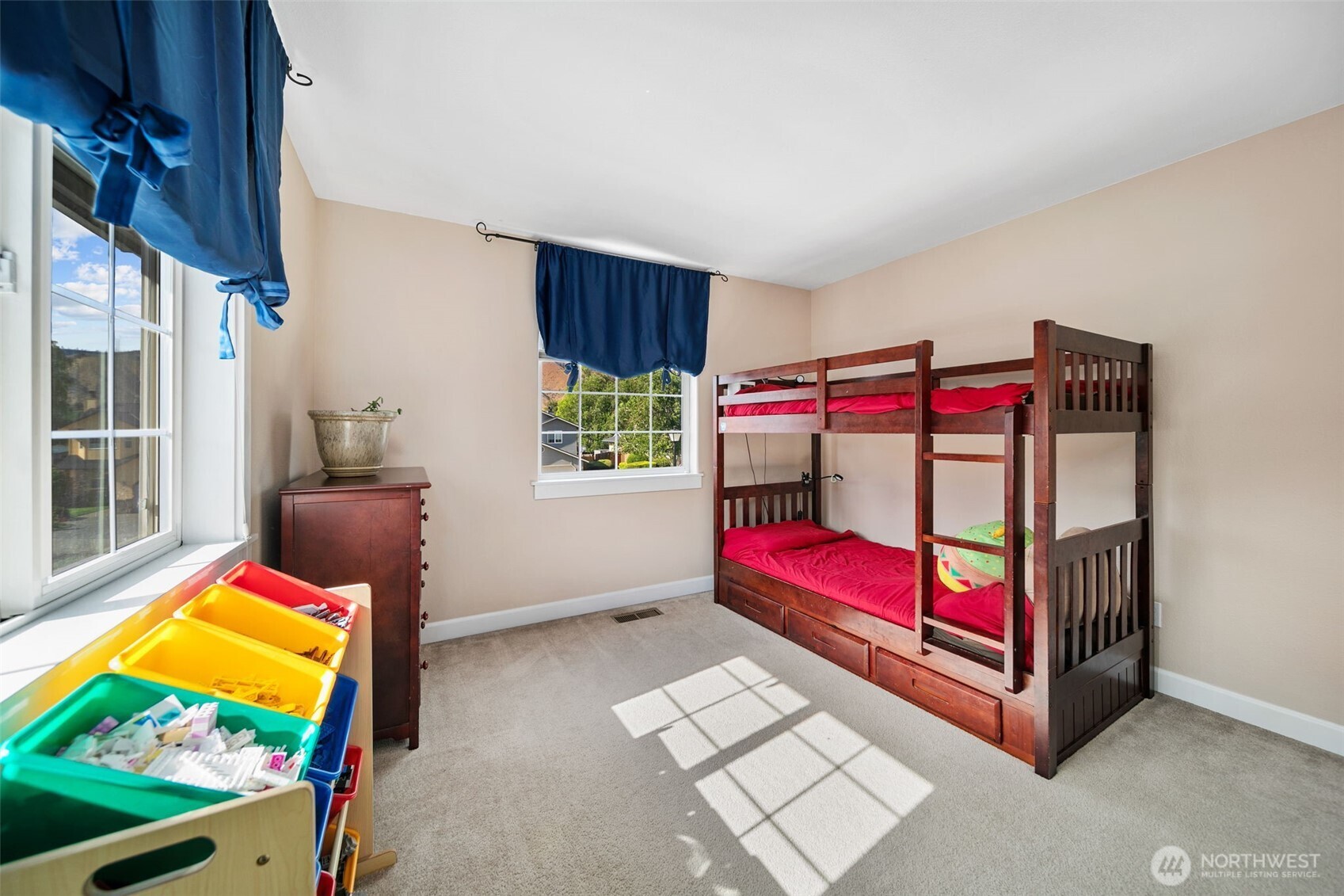 114 Creekside Place