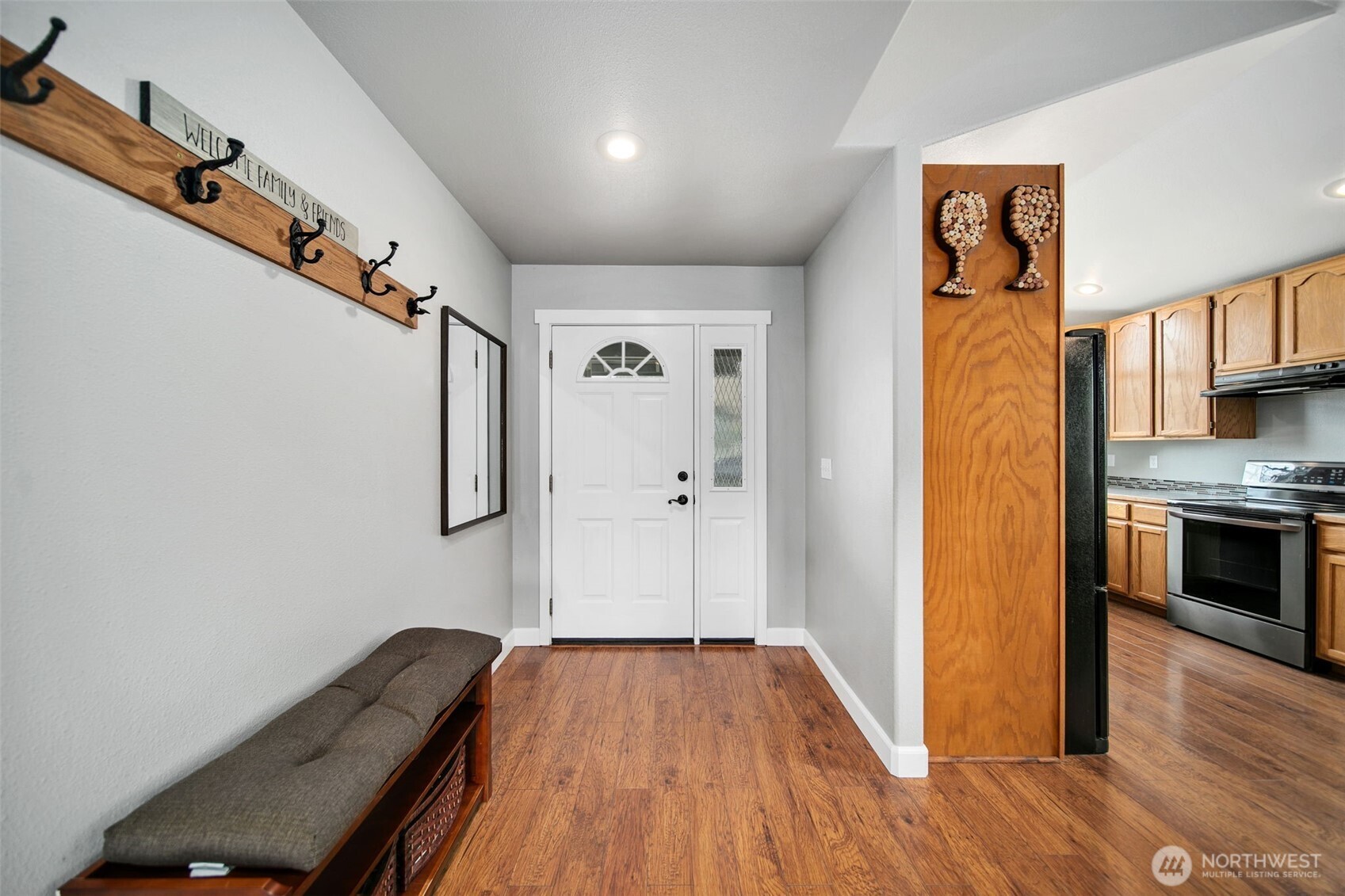 114 Creekside Place