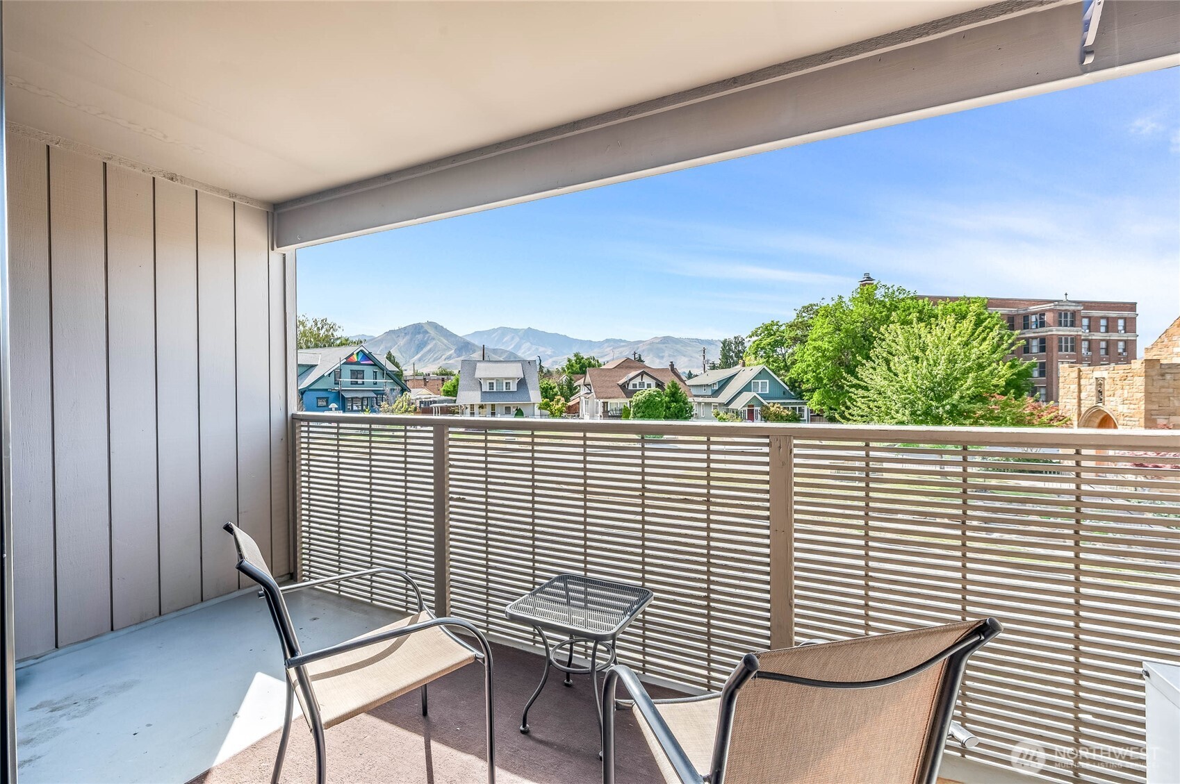 407 Oregon Street Unit: 123