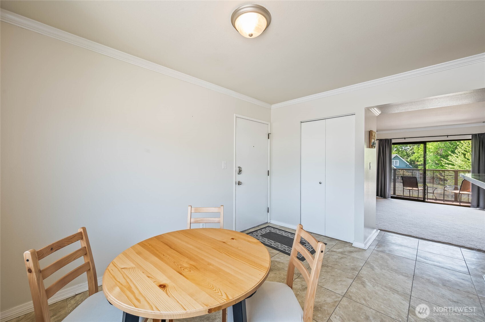 407 Oregon Street Unit: 123