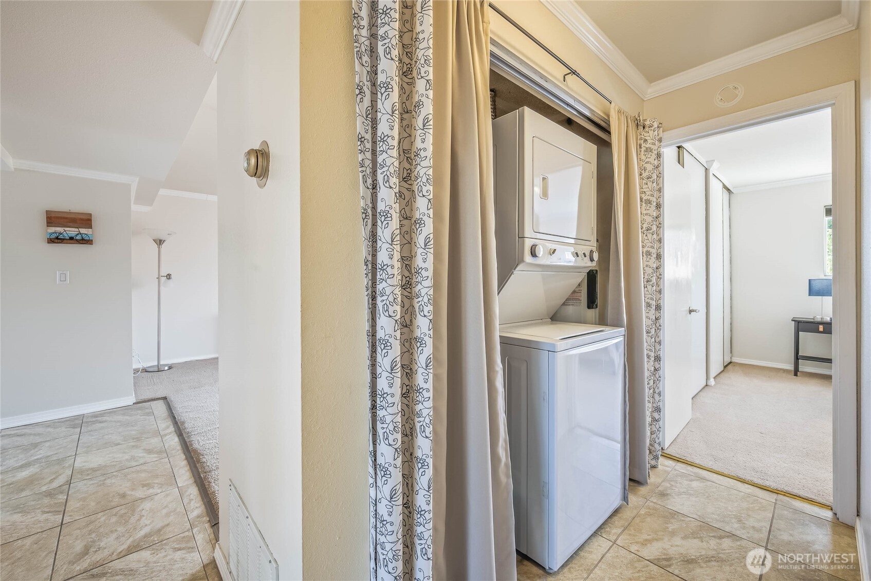 407 Oregon Street Unit: 123