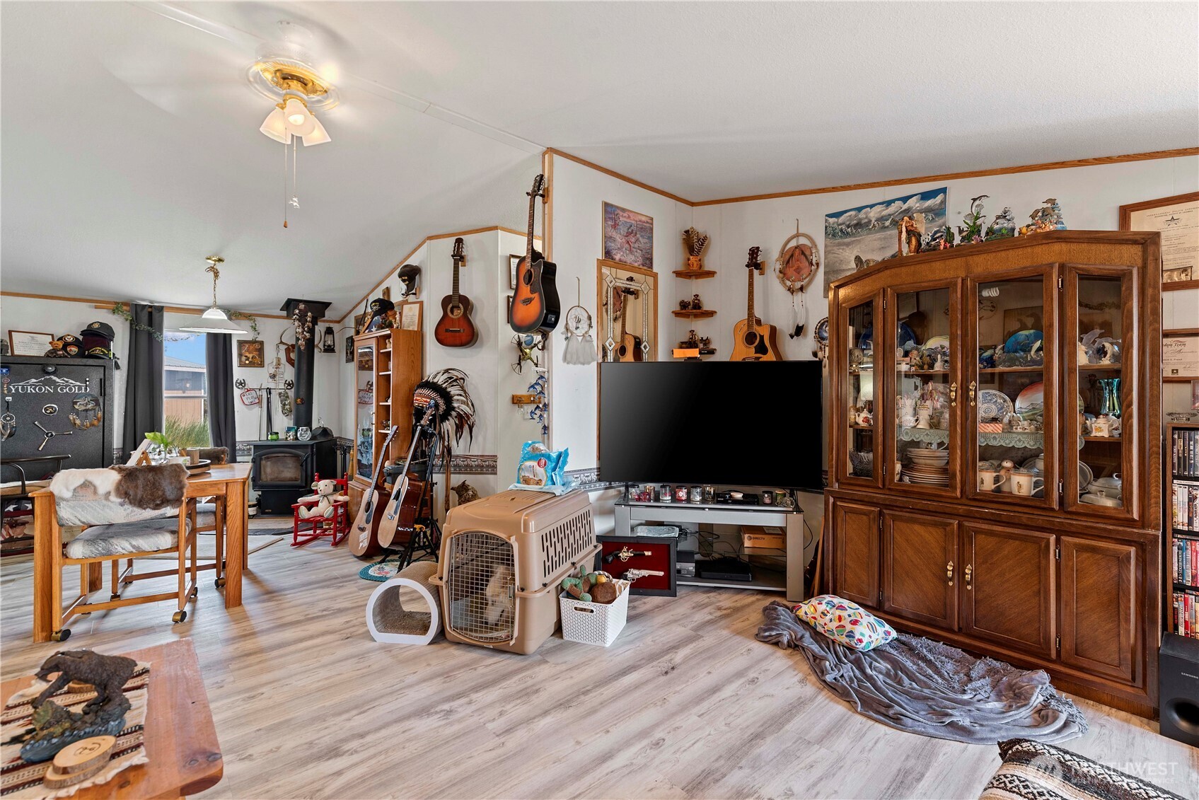 102 Blubird Lane