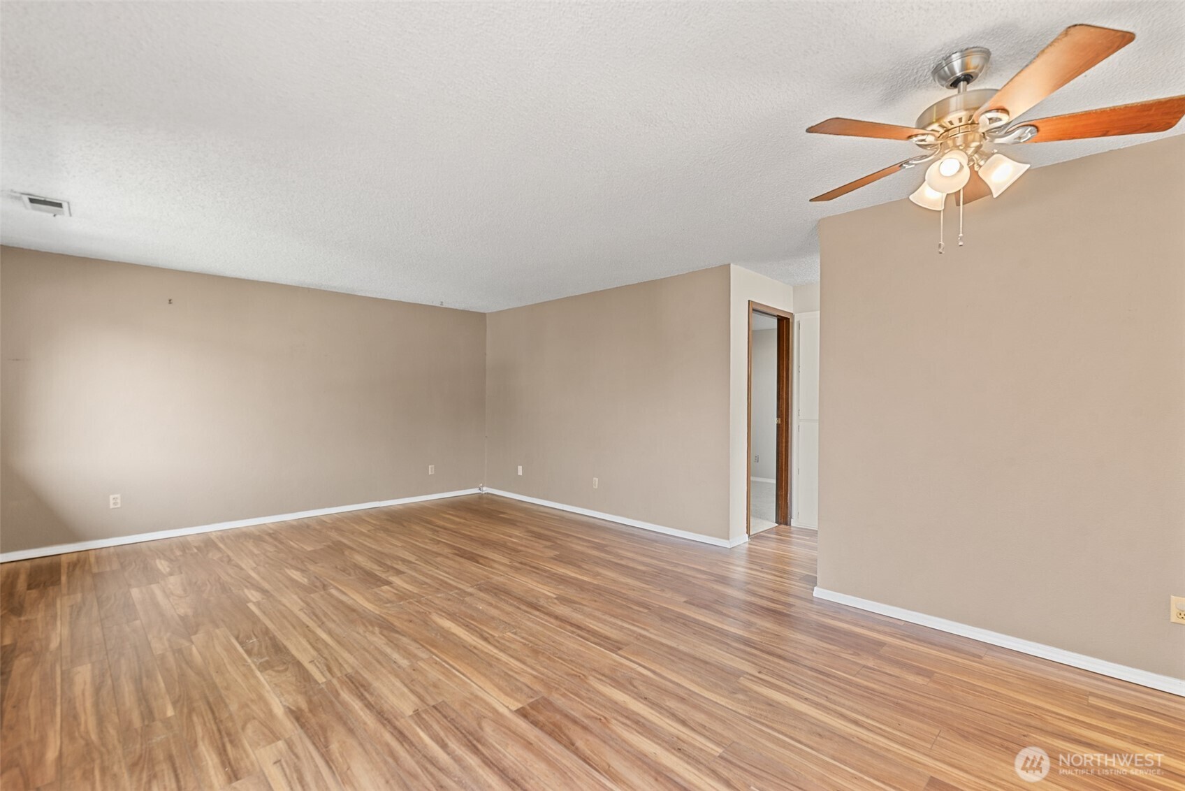 100 Simon Street Unit: 29