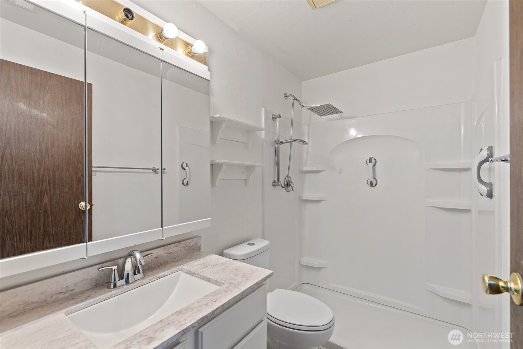 100 Simon Street Unit: 29