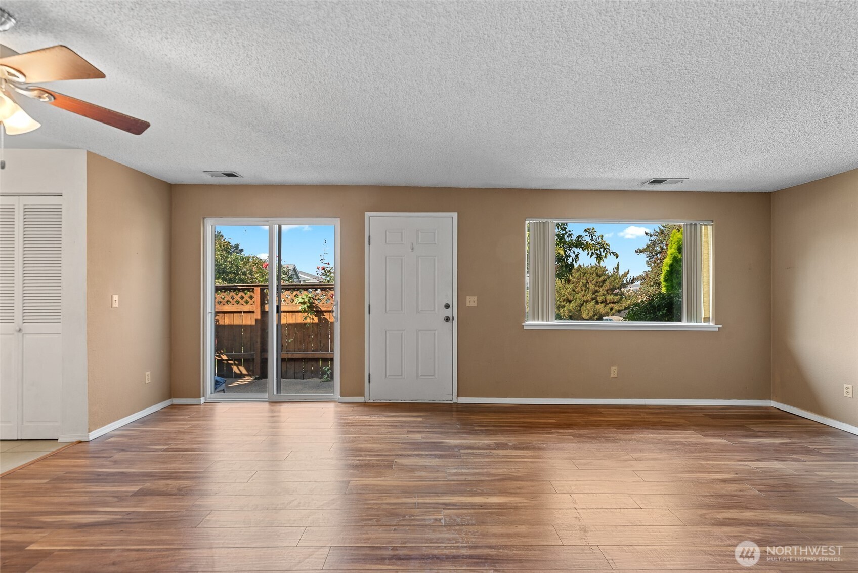 100 Simon Street Unit: 29