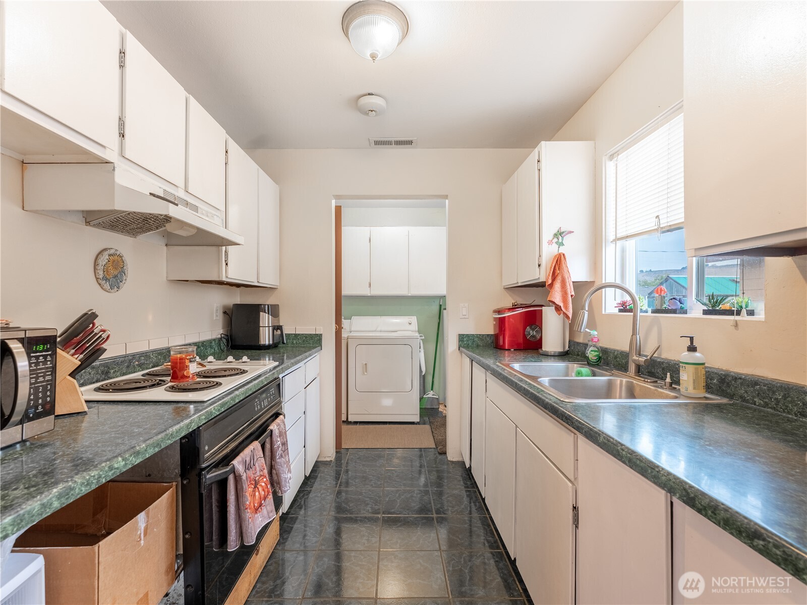 5 Delaware Avenue