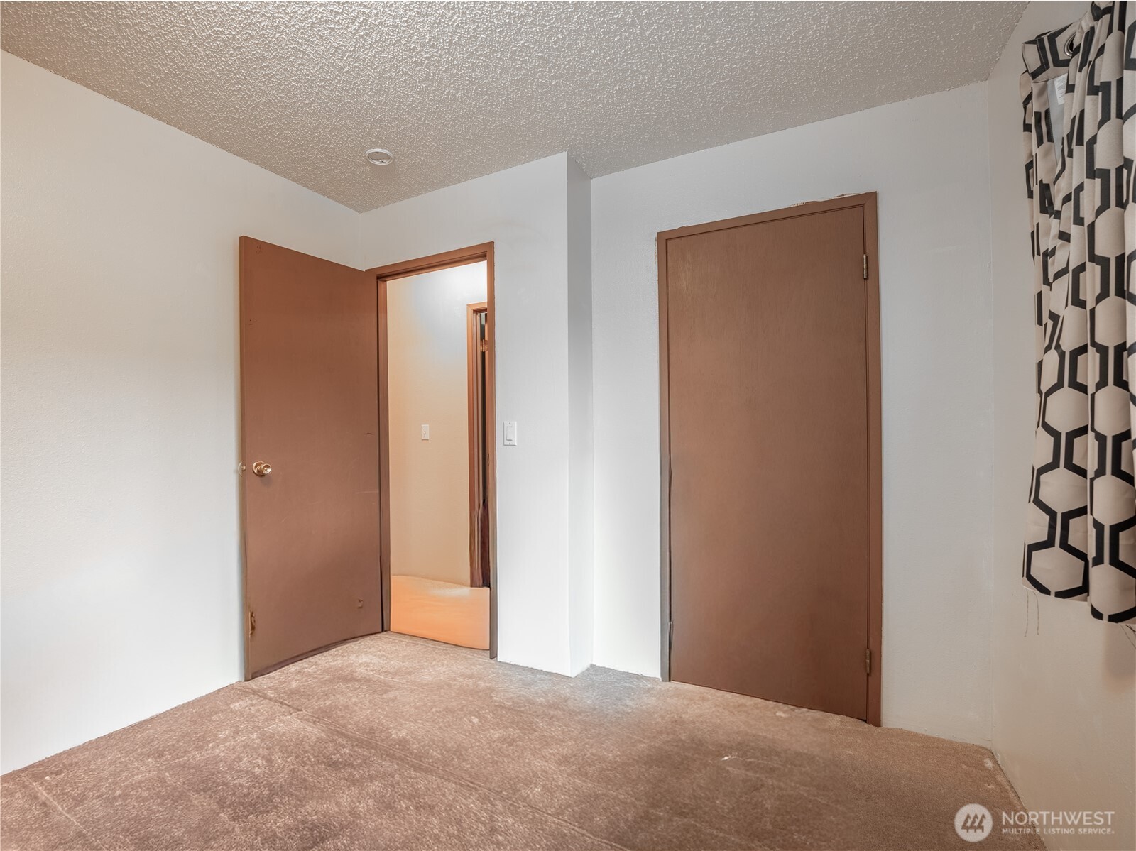 5 Delaware Avenue