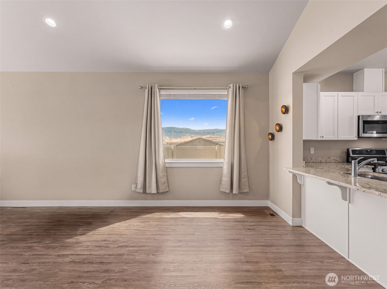 284 S Nevada