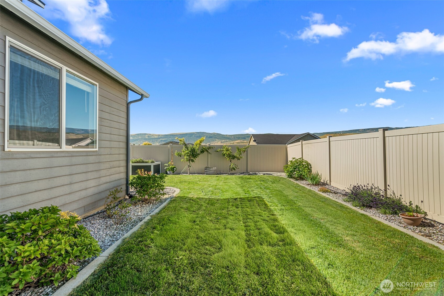 284 S Nevada