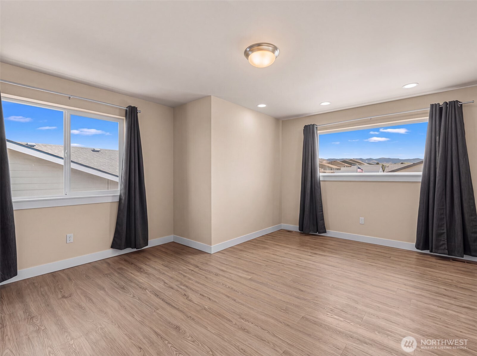 284 S Nevada
