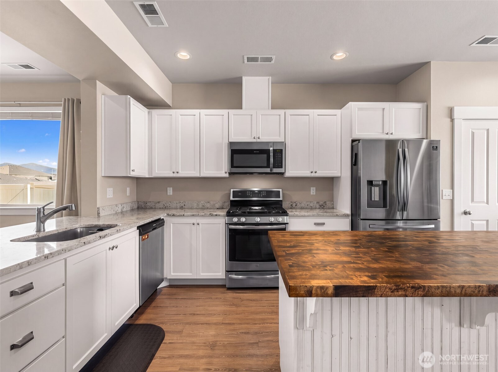 284 S Nevada