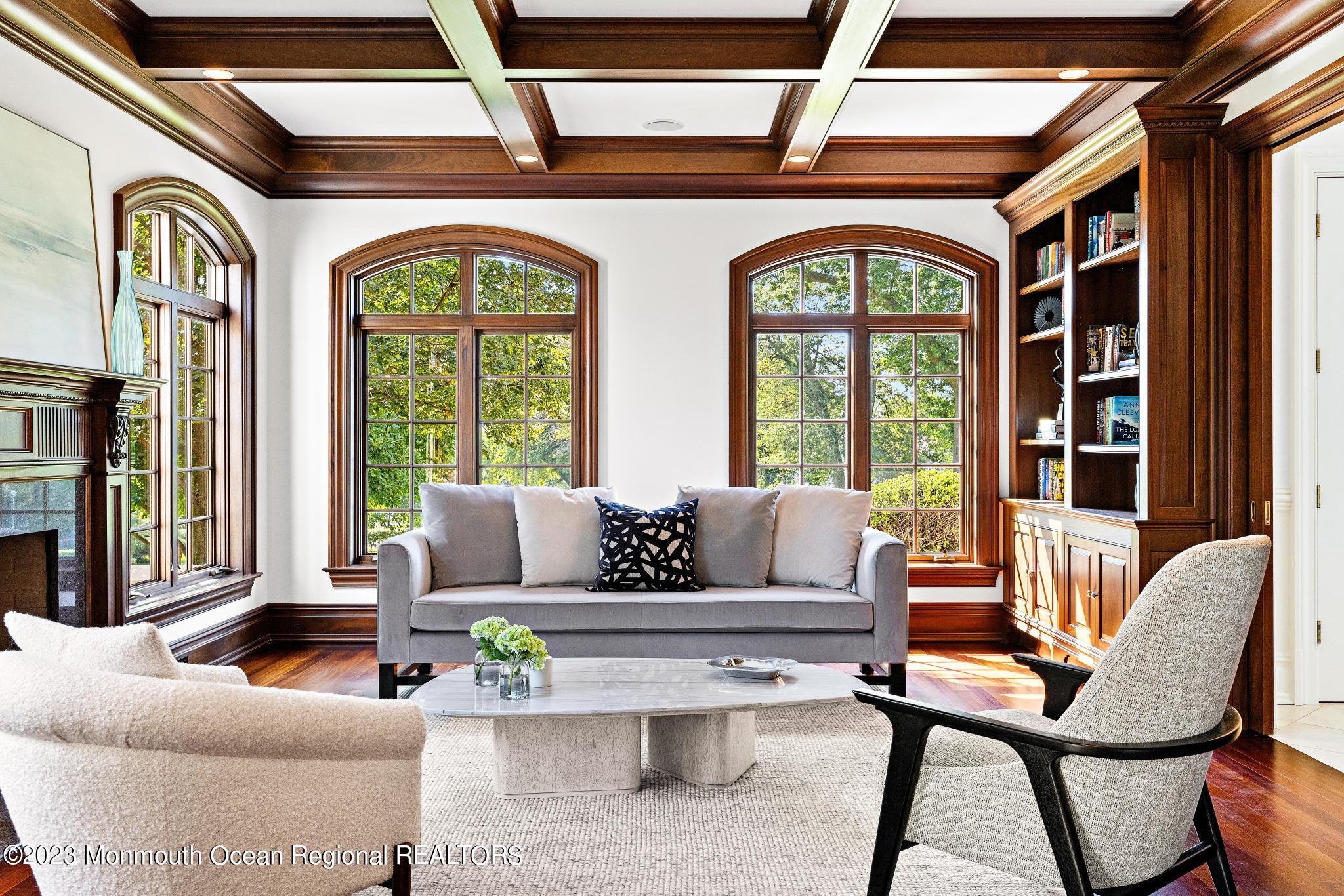 122 Rumson Road