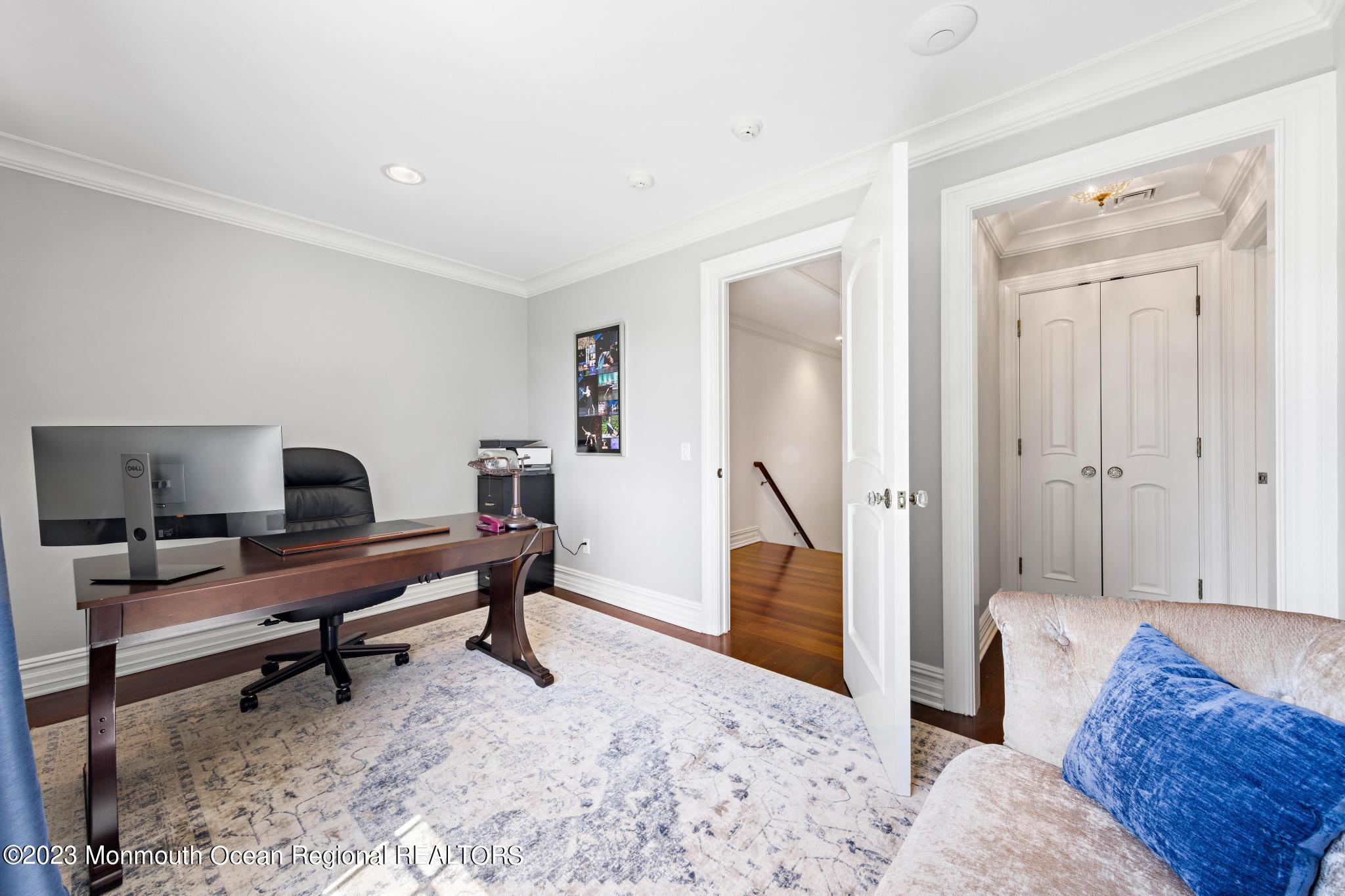 122 Rumson Road