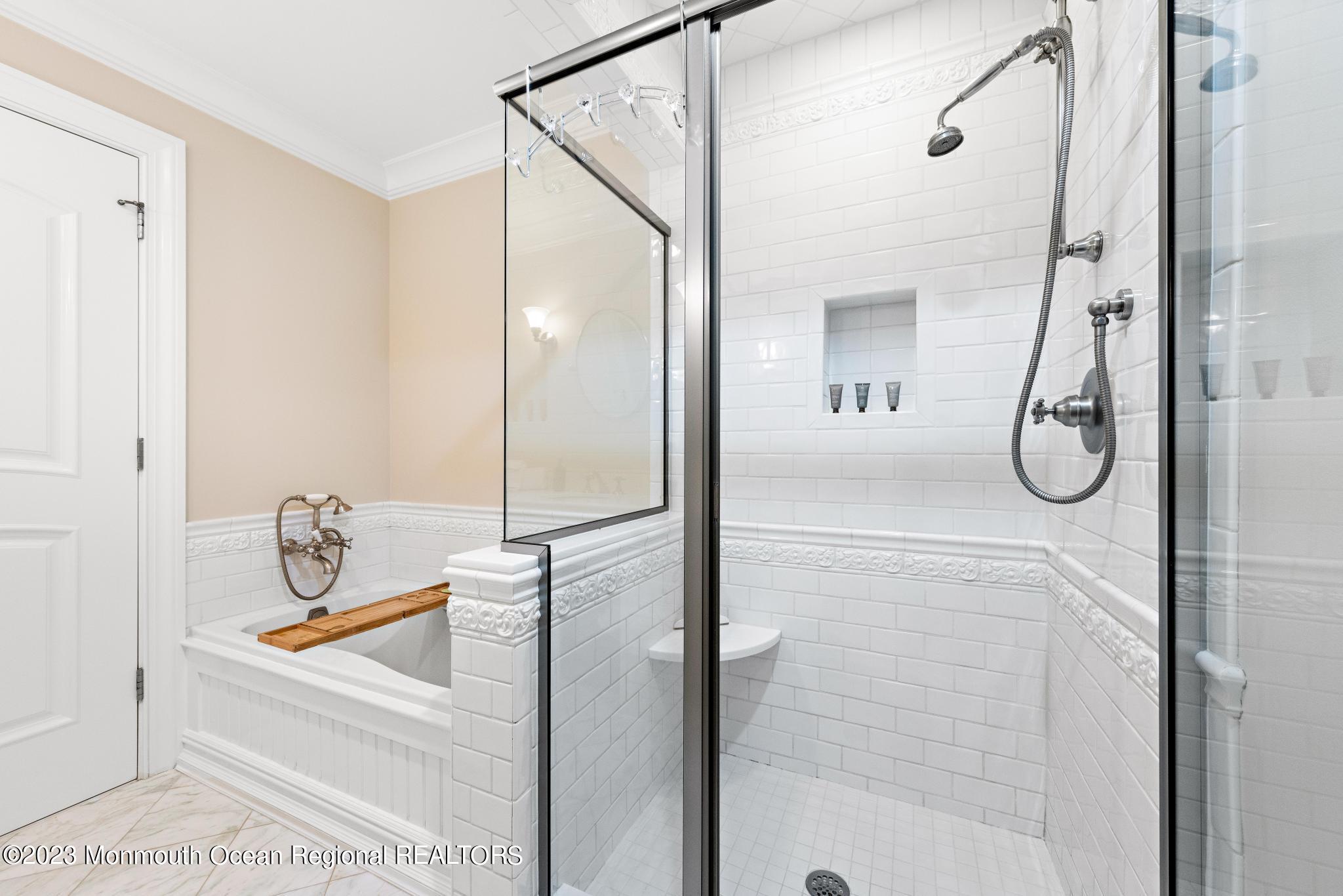 122 Rumson Road