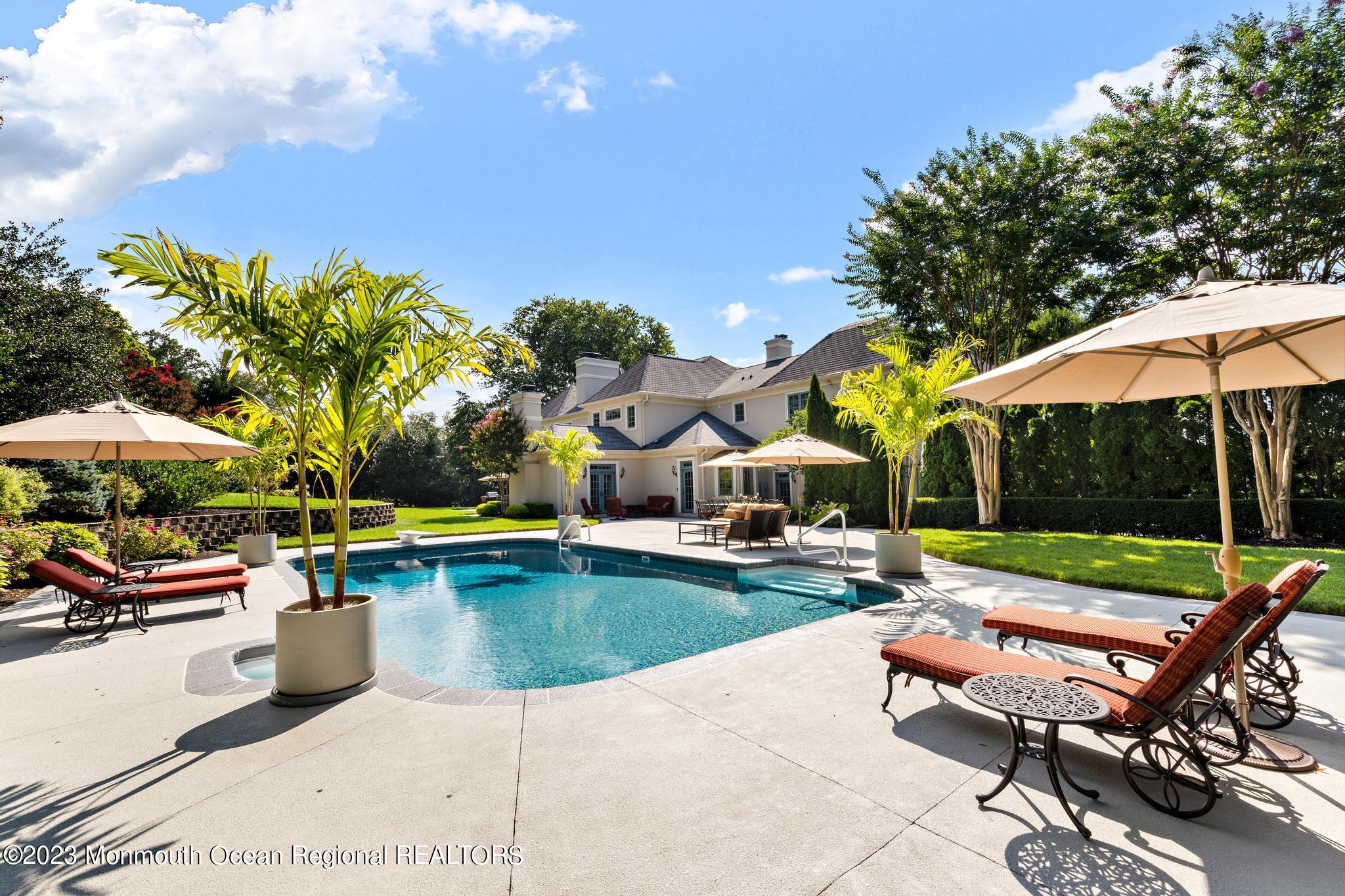 122 Rumson Road