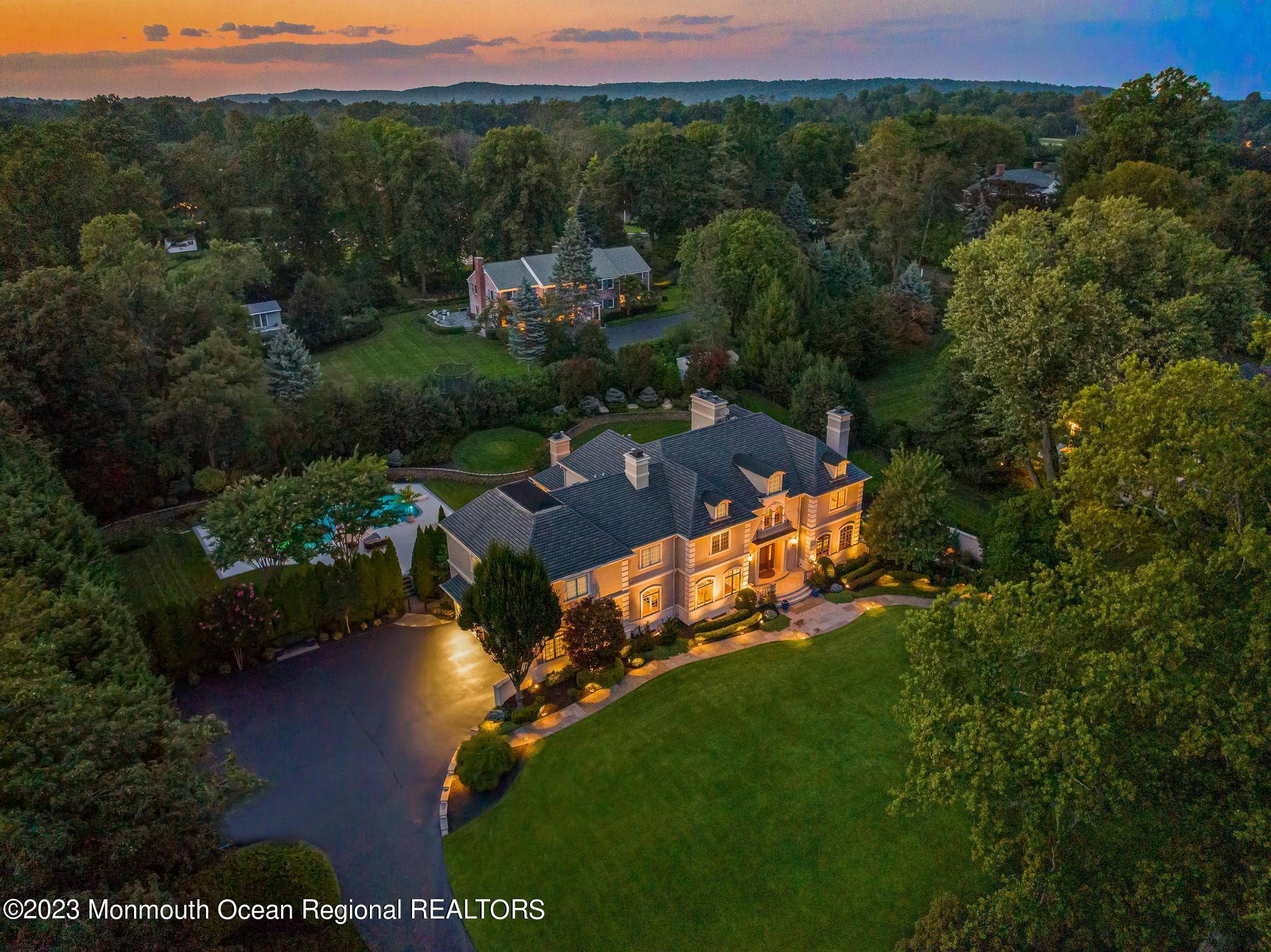122 Rumson Road