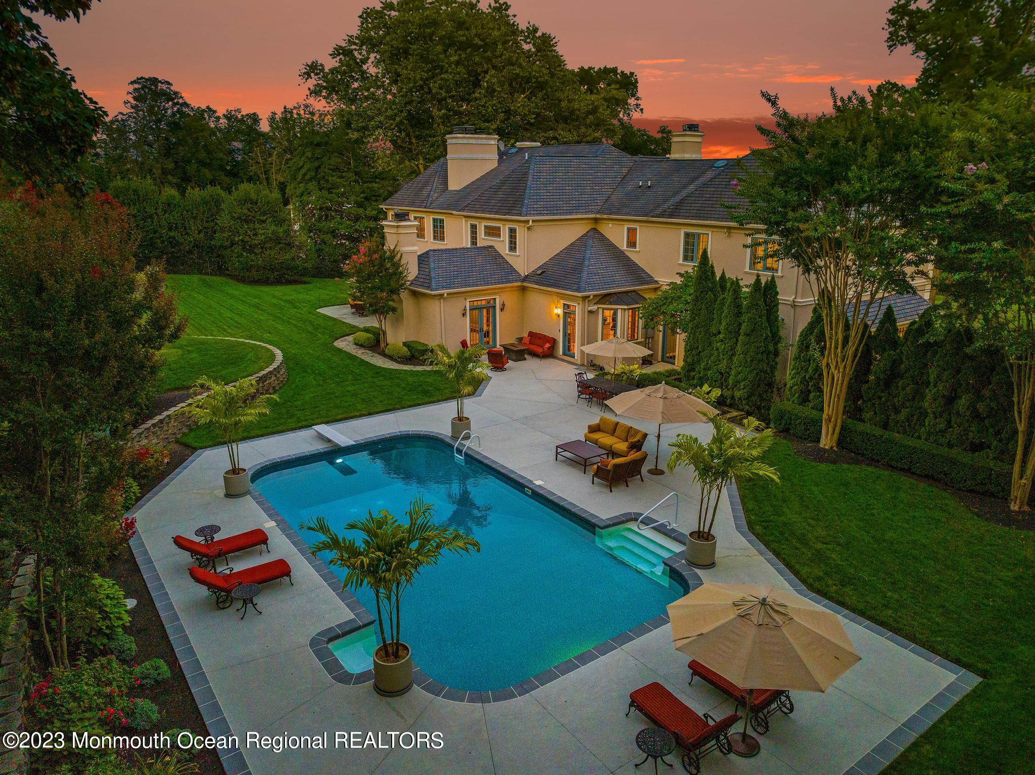 122 Rumson Road