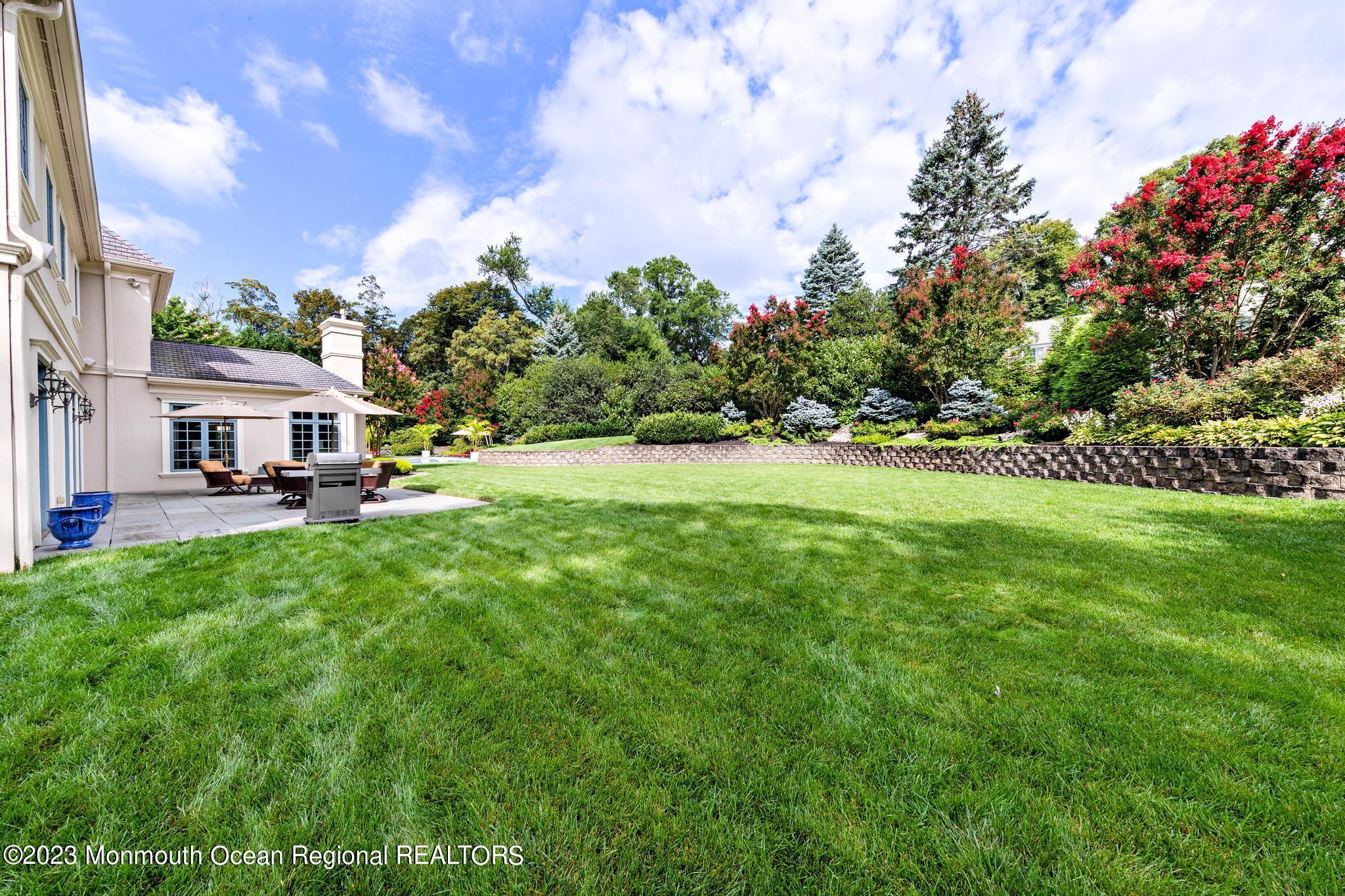 122 Rumson Road