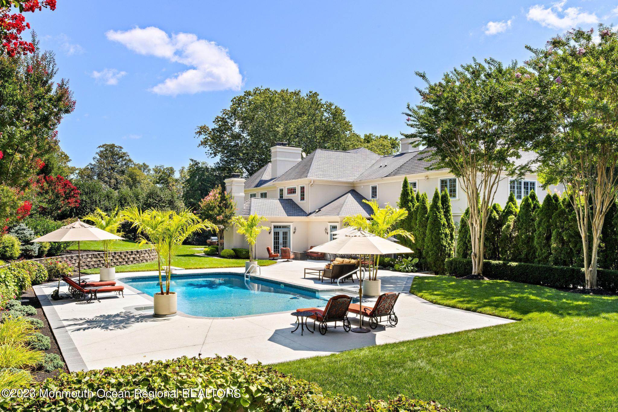 122 Rumson Road