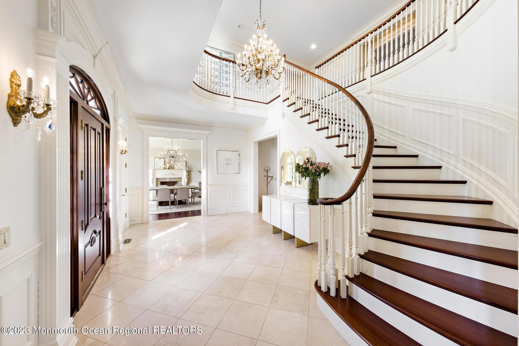 122 Rumson Road