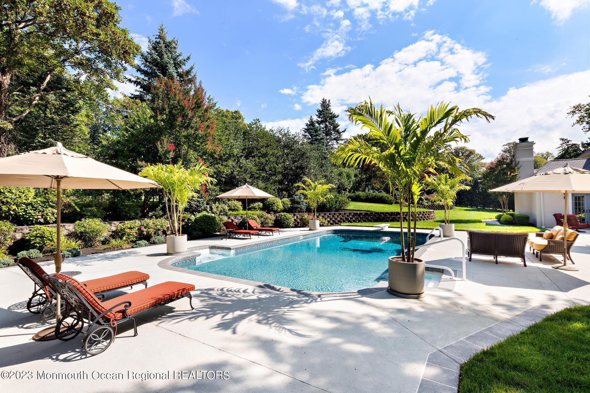 122 Rumson Road