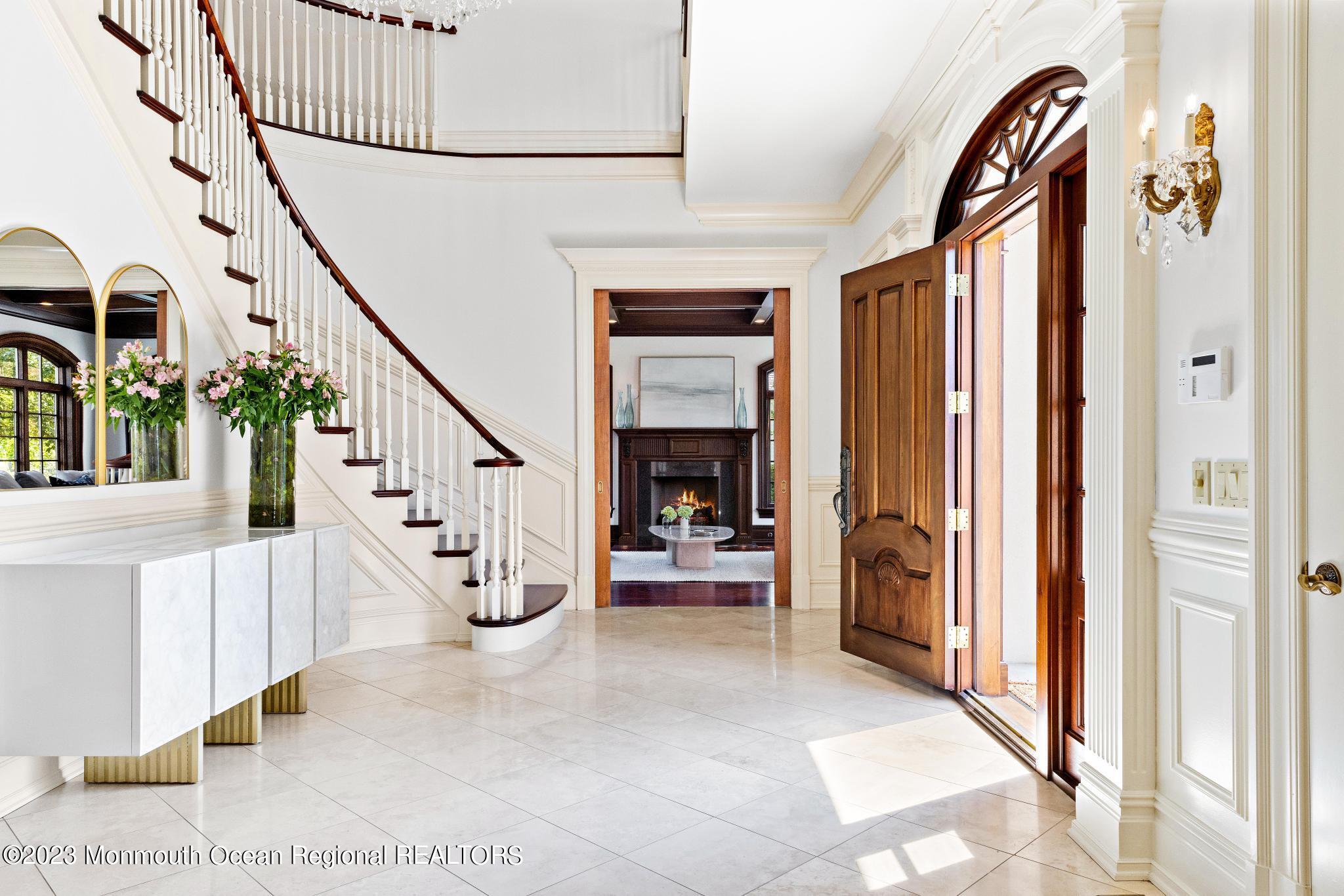 122 Rumson Road