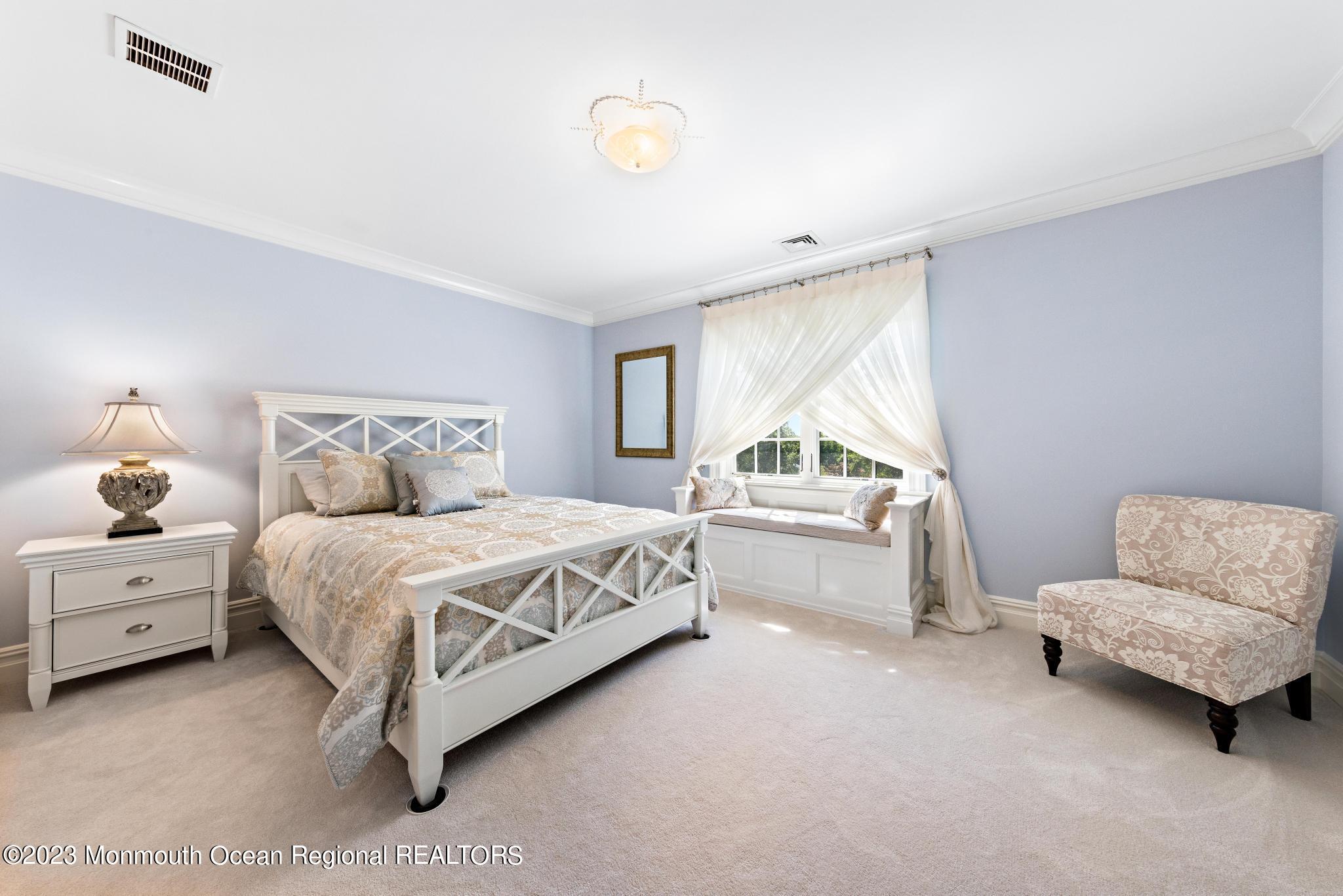 122 Rumson Road