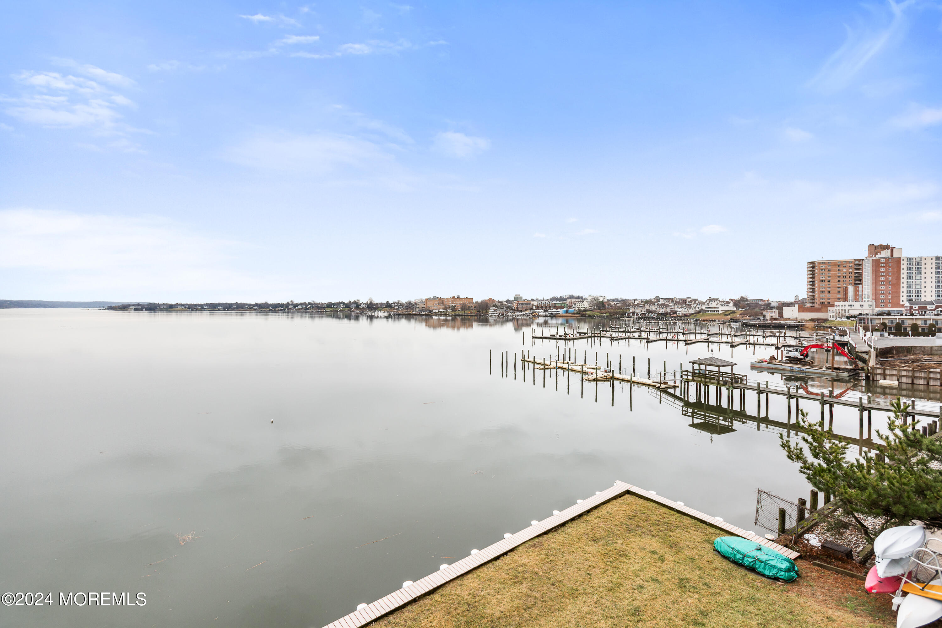 138 Bodman Place, 12