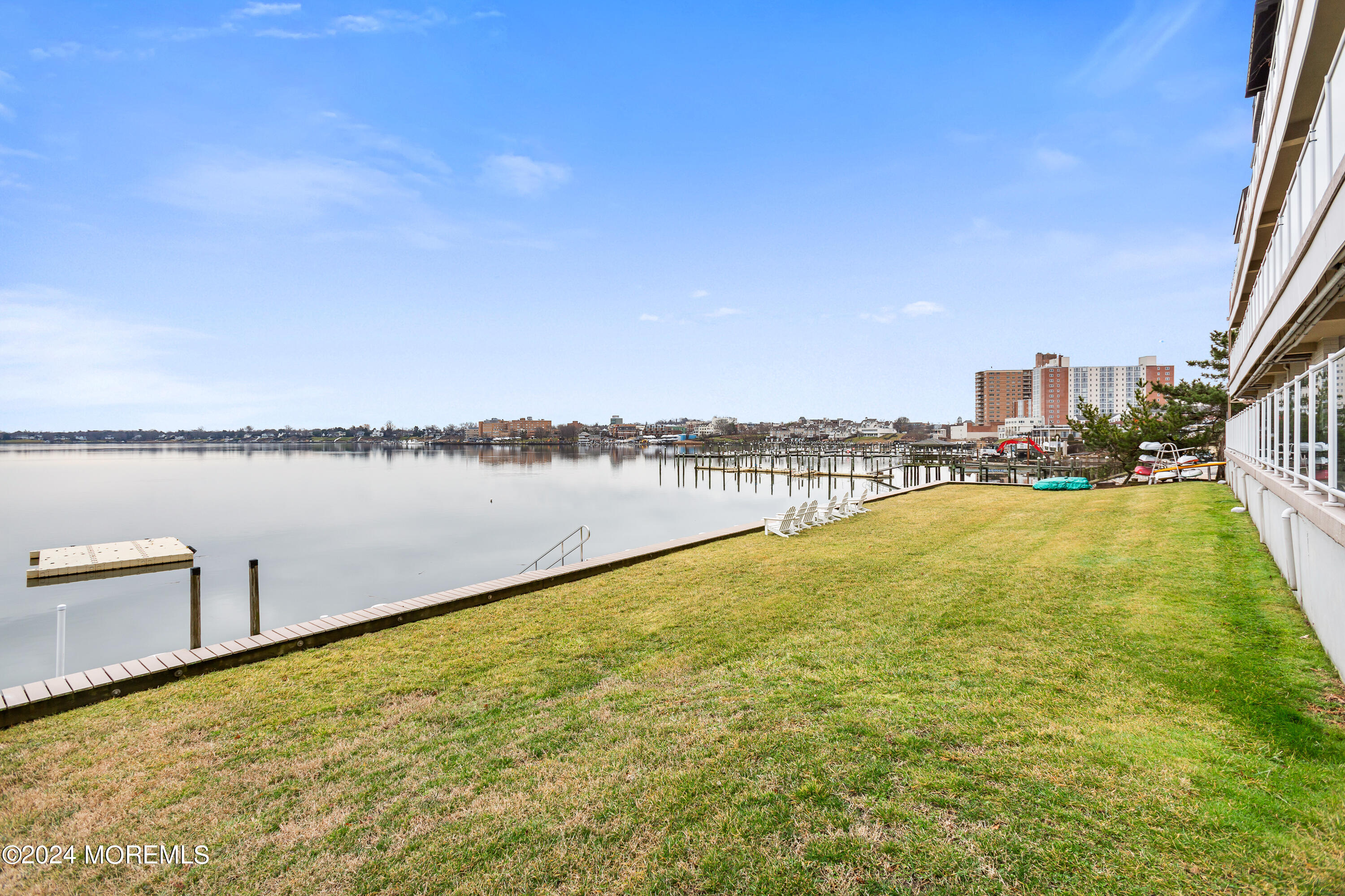 138 Bodman Place, 12