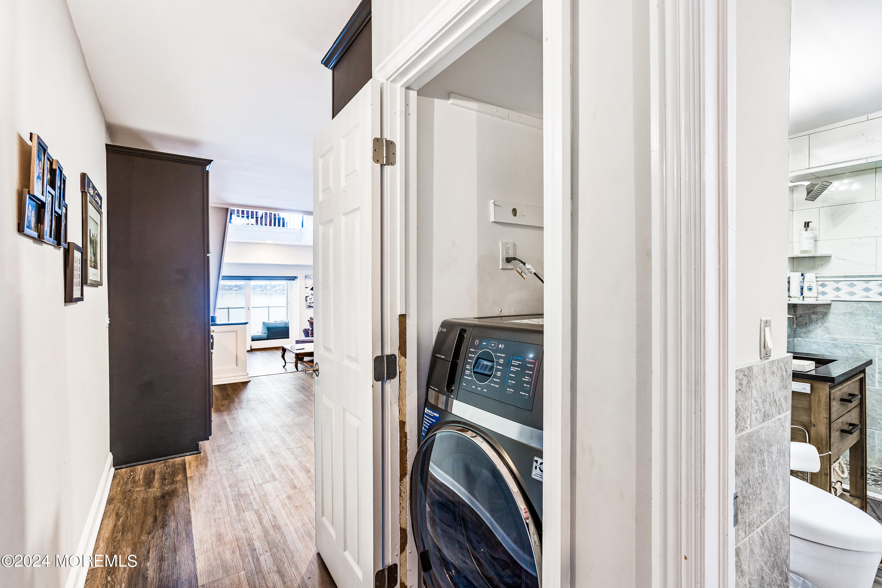 138 Bodman Place, 12