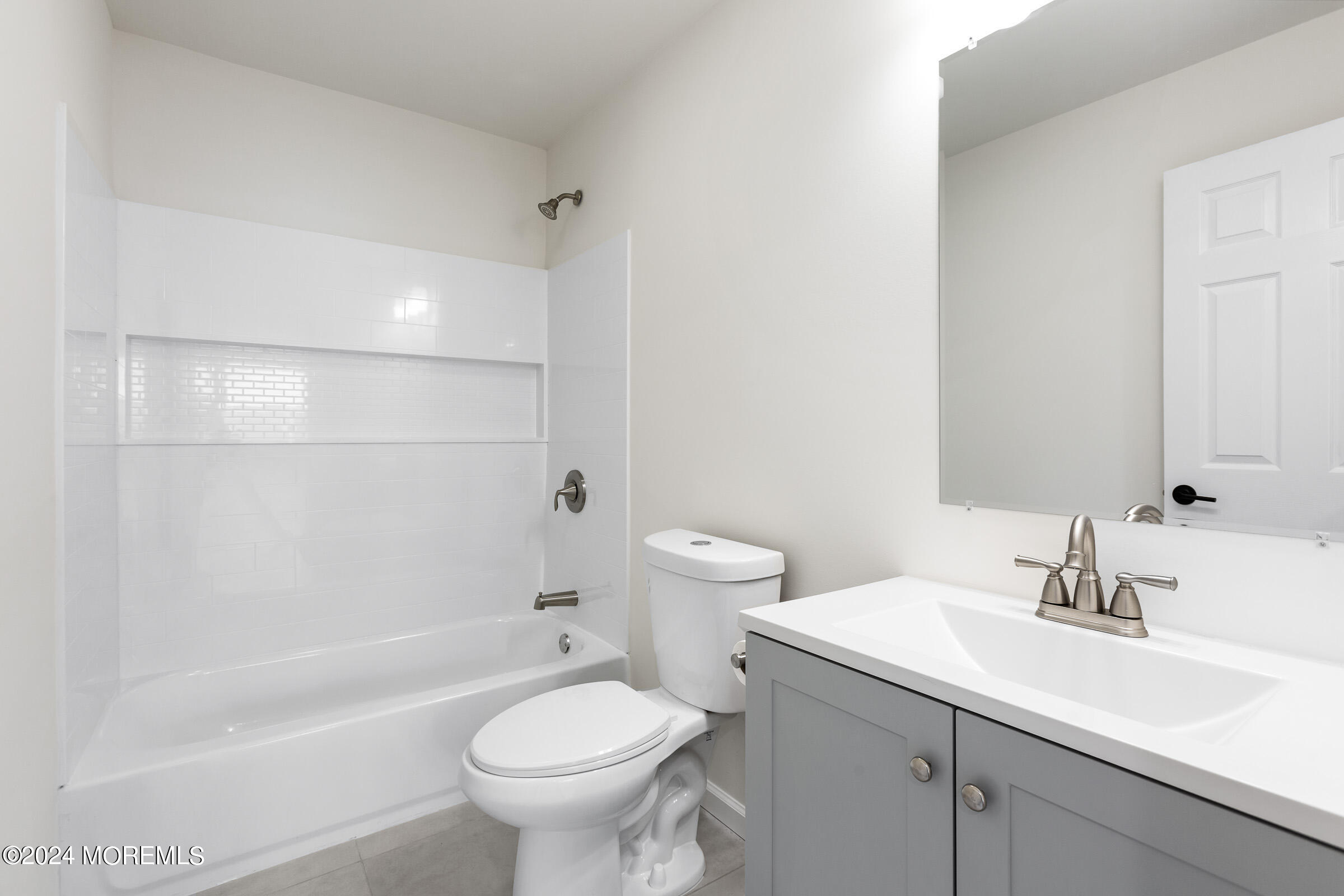 10 Quincy Drive, A
