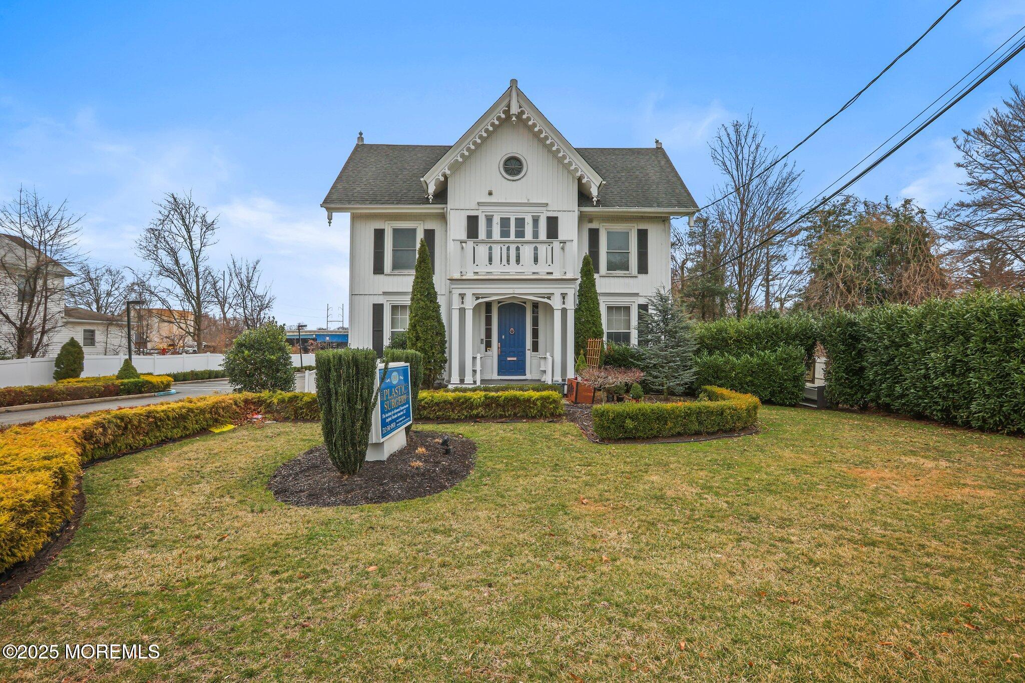 535 Sycamore Avenue