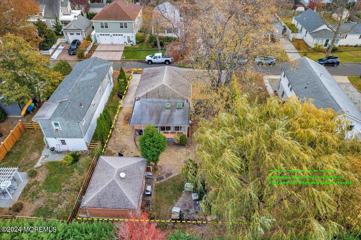 17 Meadowbrook Avenue