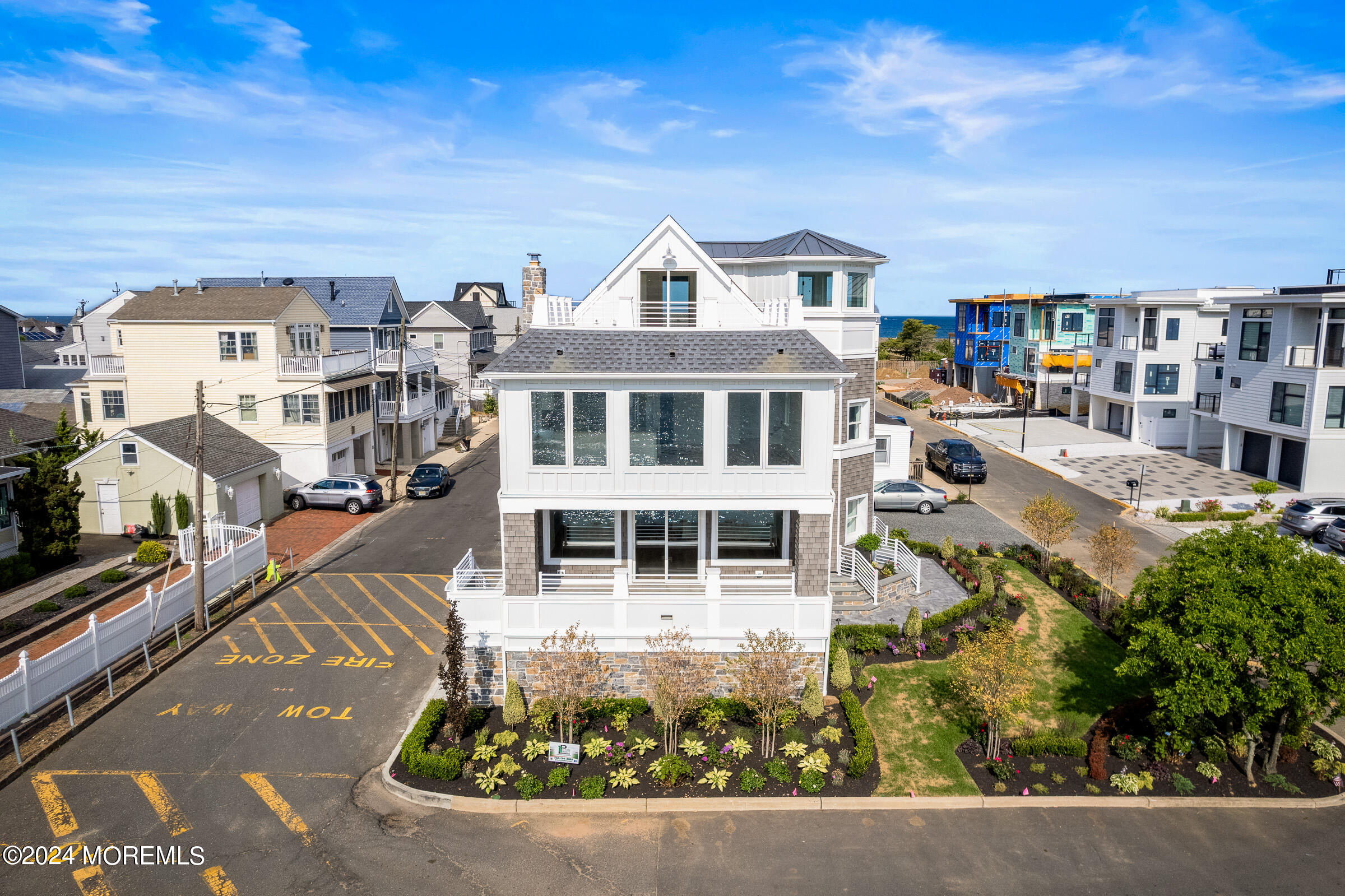 10 Via Ripa Way, 1
