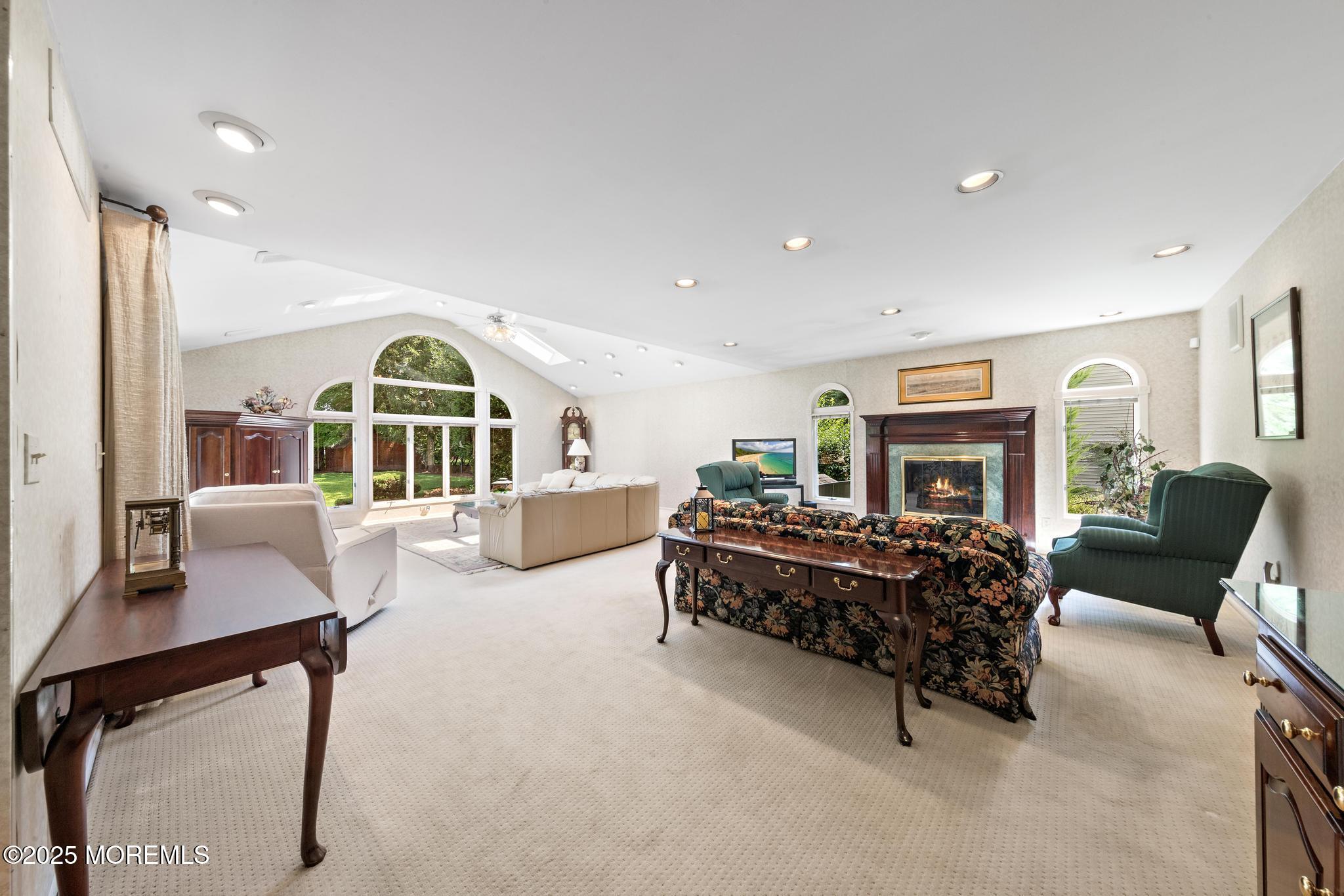 18 Mulberry Lane
