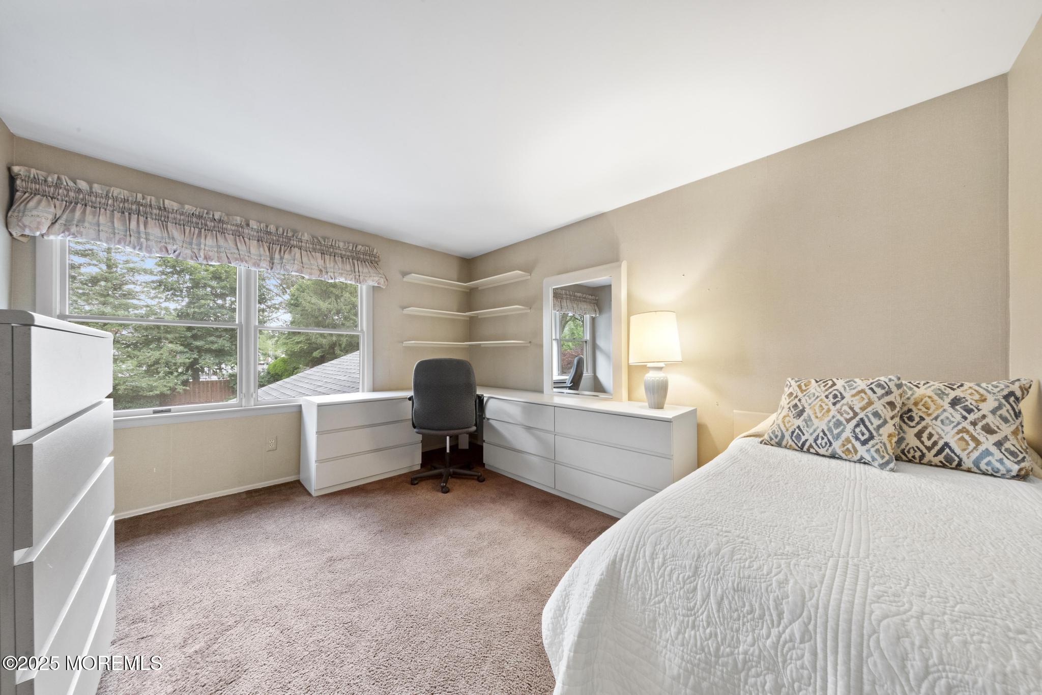 18 Mulberry Lane