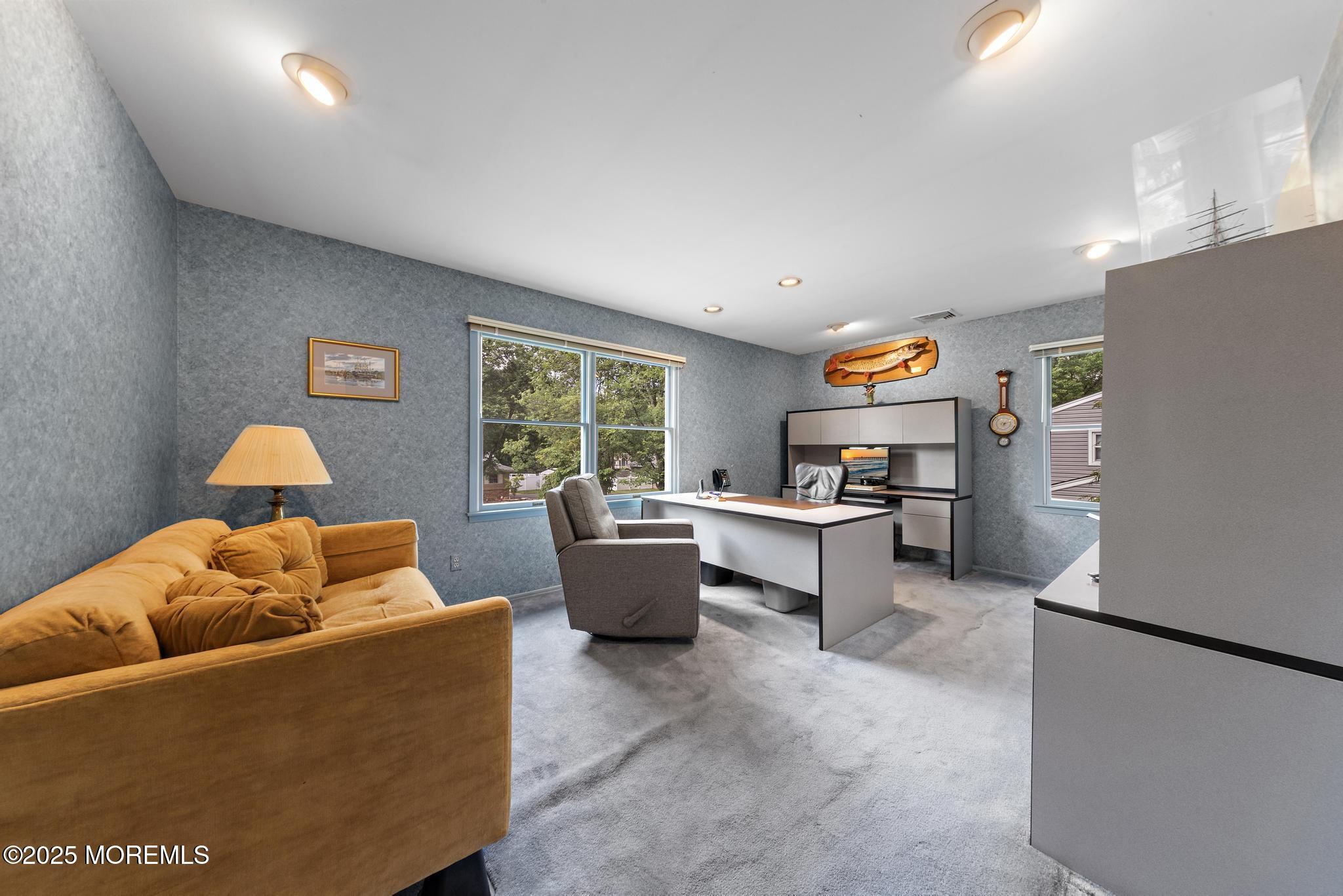 18 Mulberry Lane